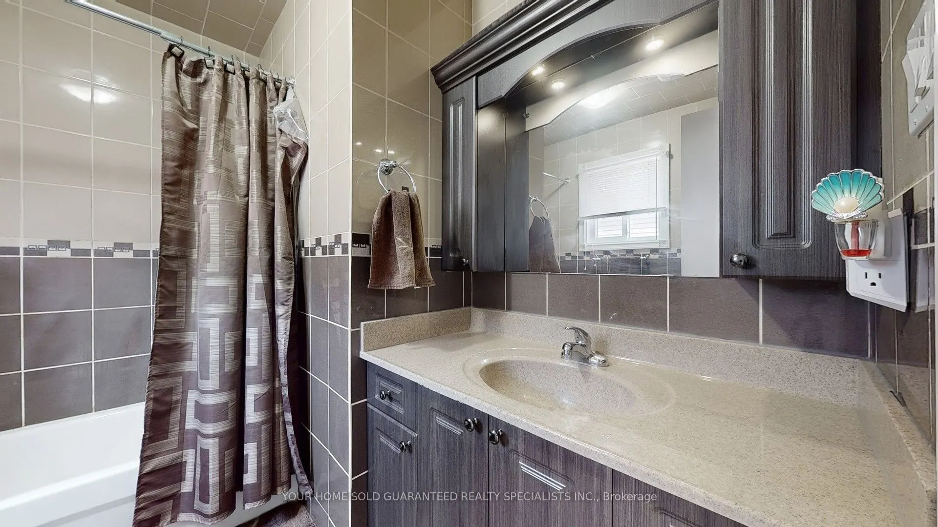 1722 Princelea Place