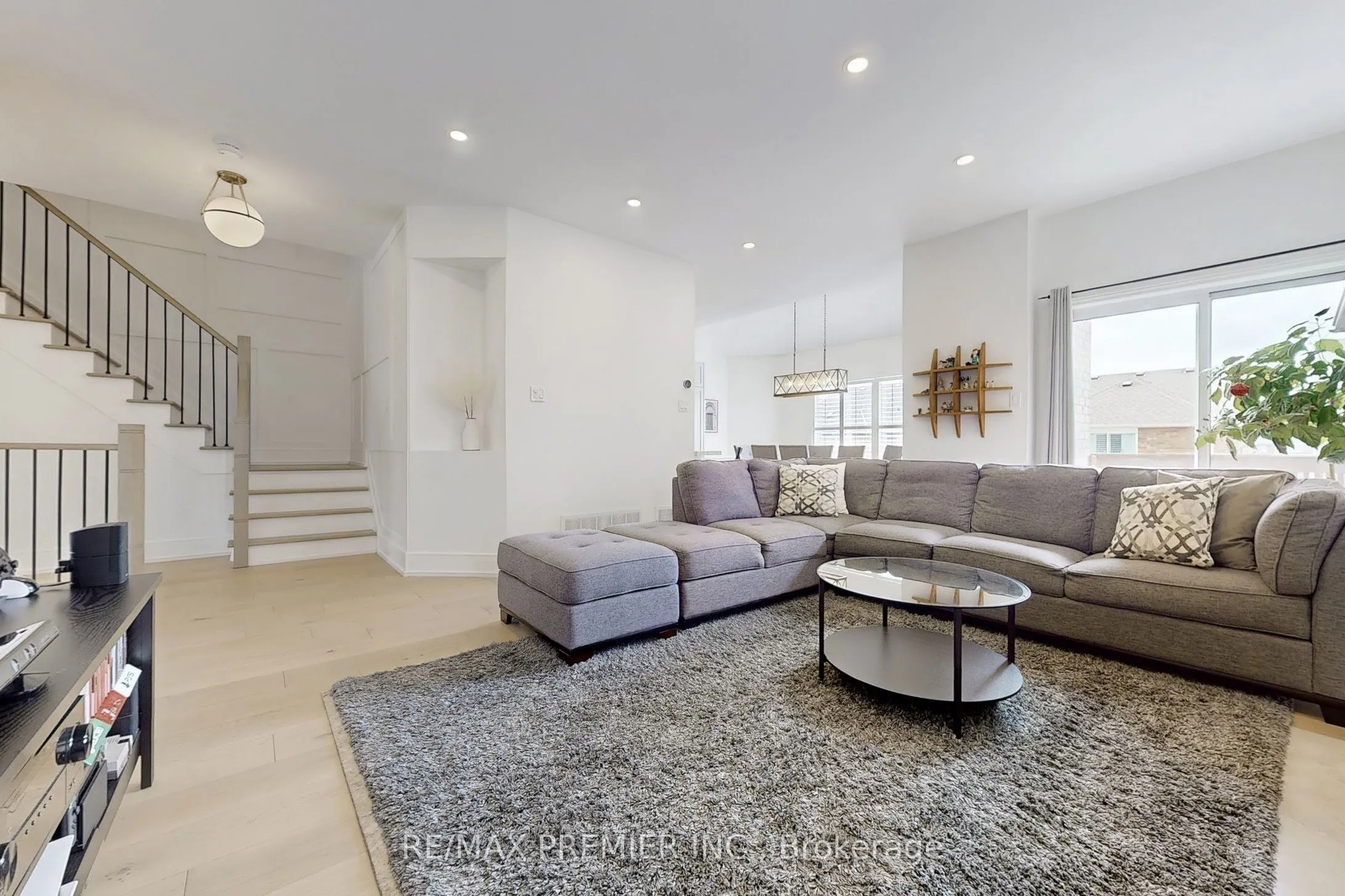 15 Gray Park Drive