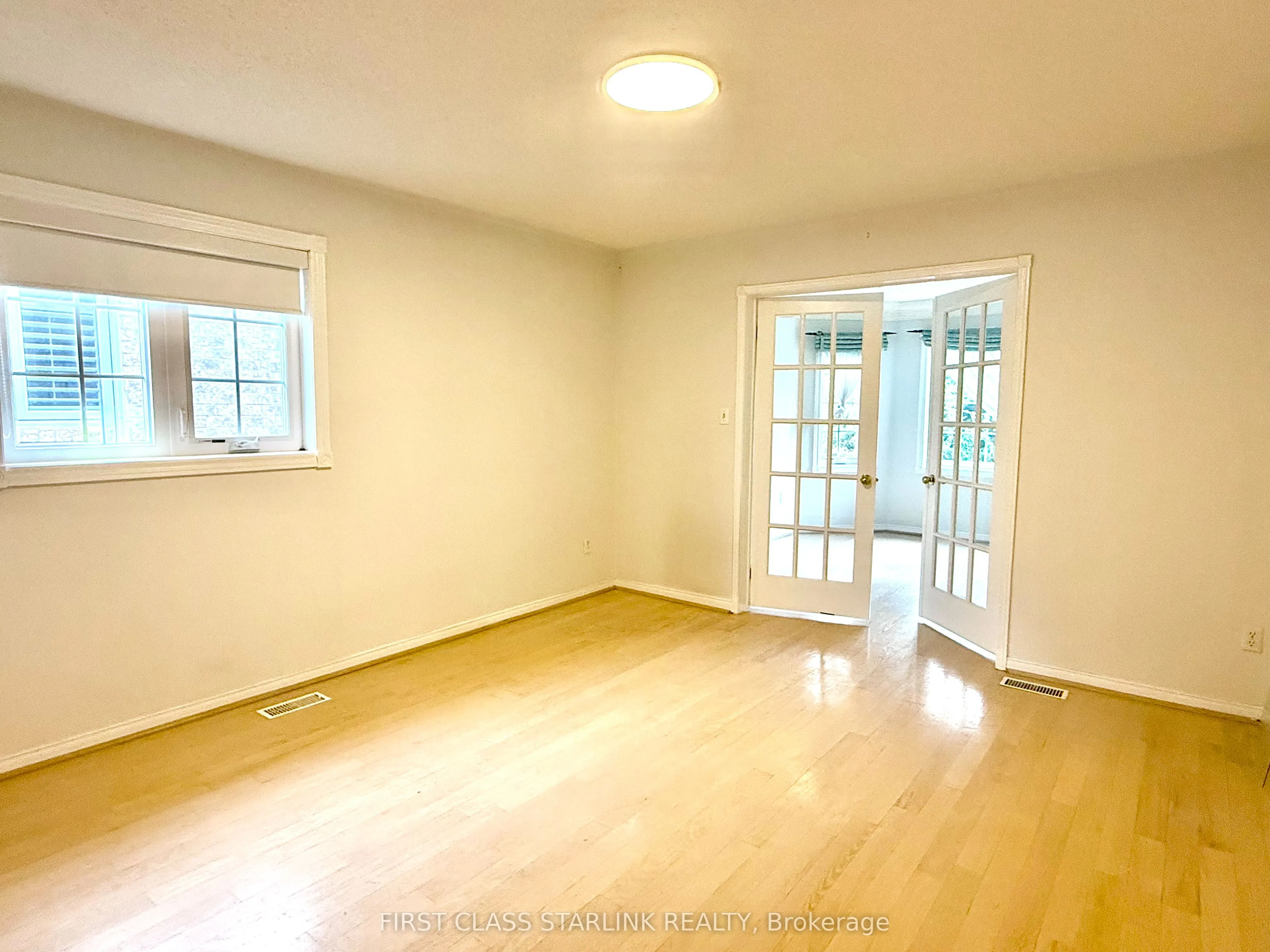 483 Grand Highland Way