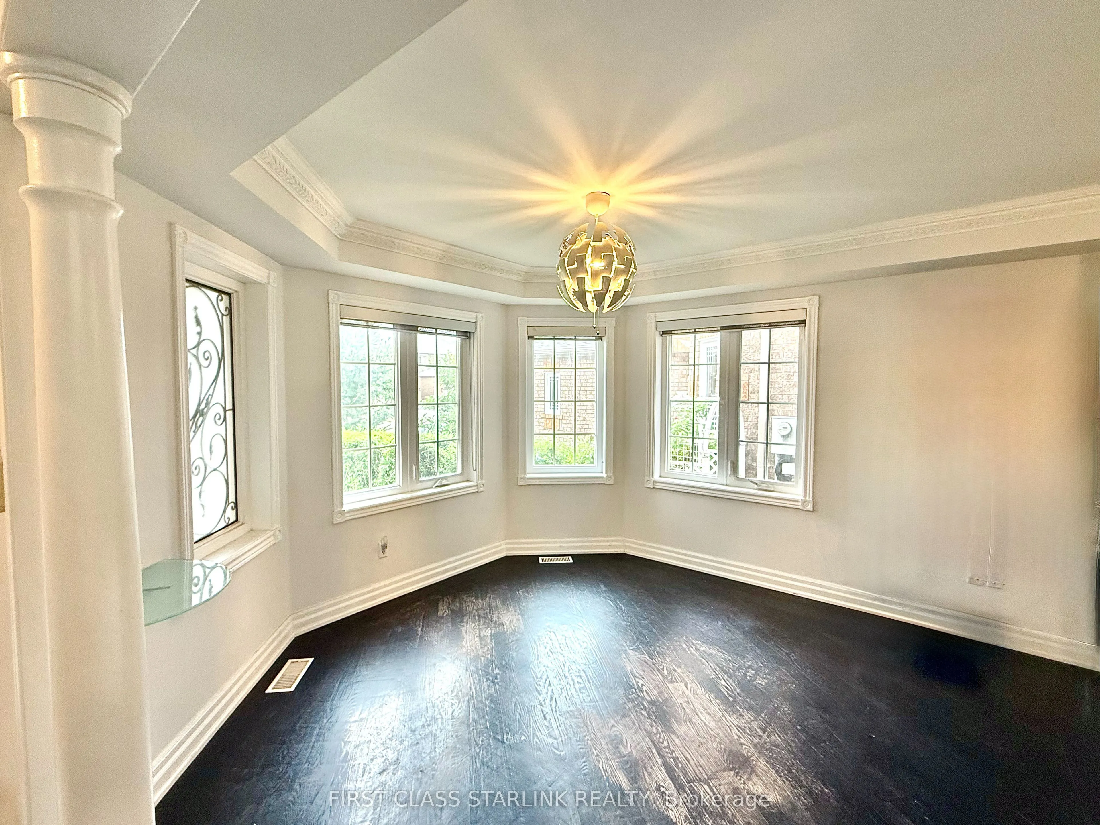 483 Grand Highland Way