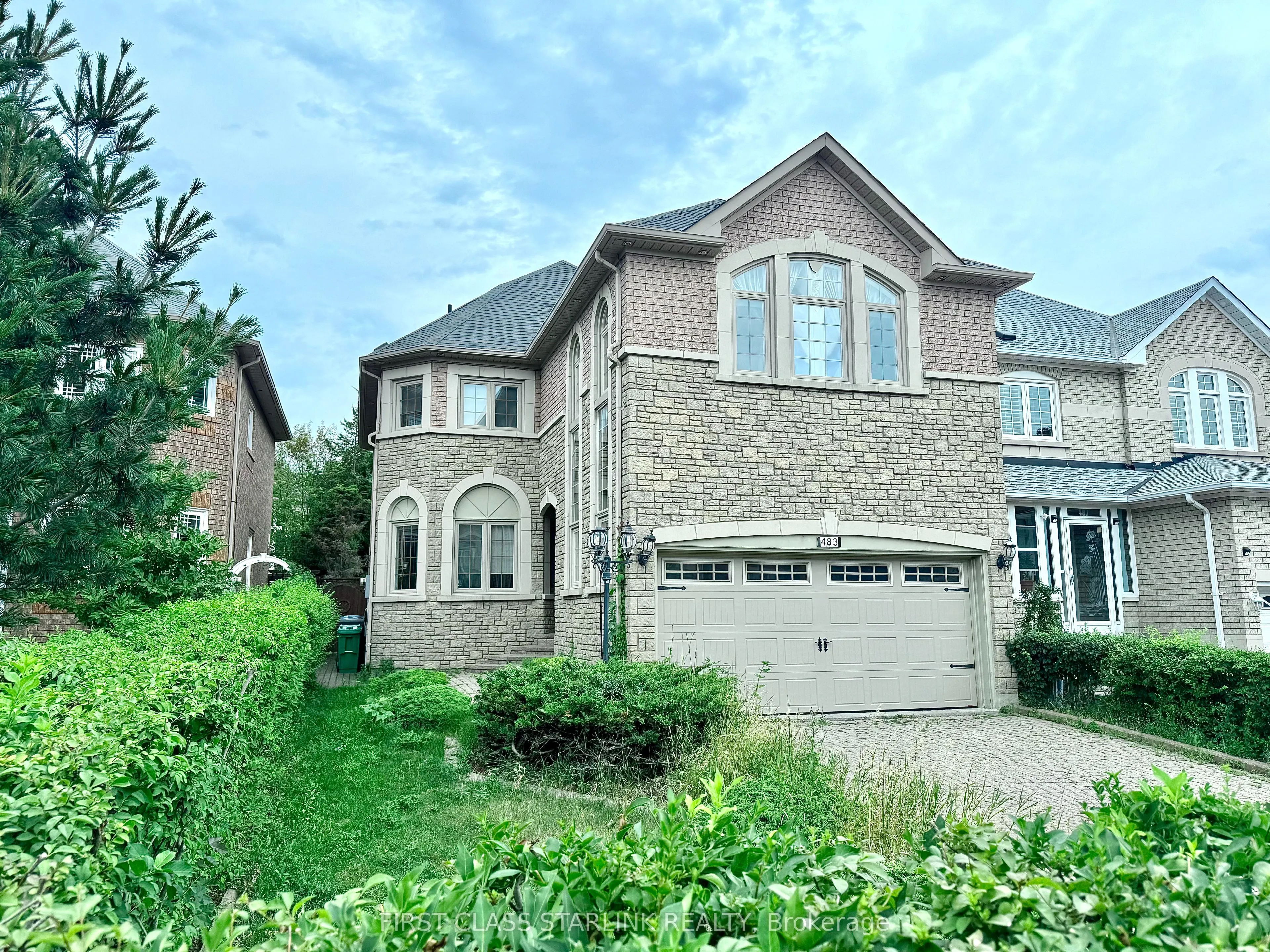 483 Grand Highland Way