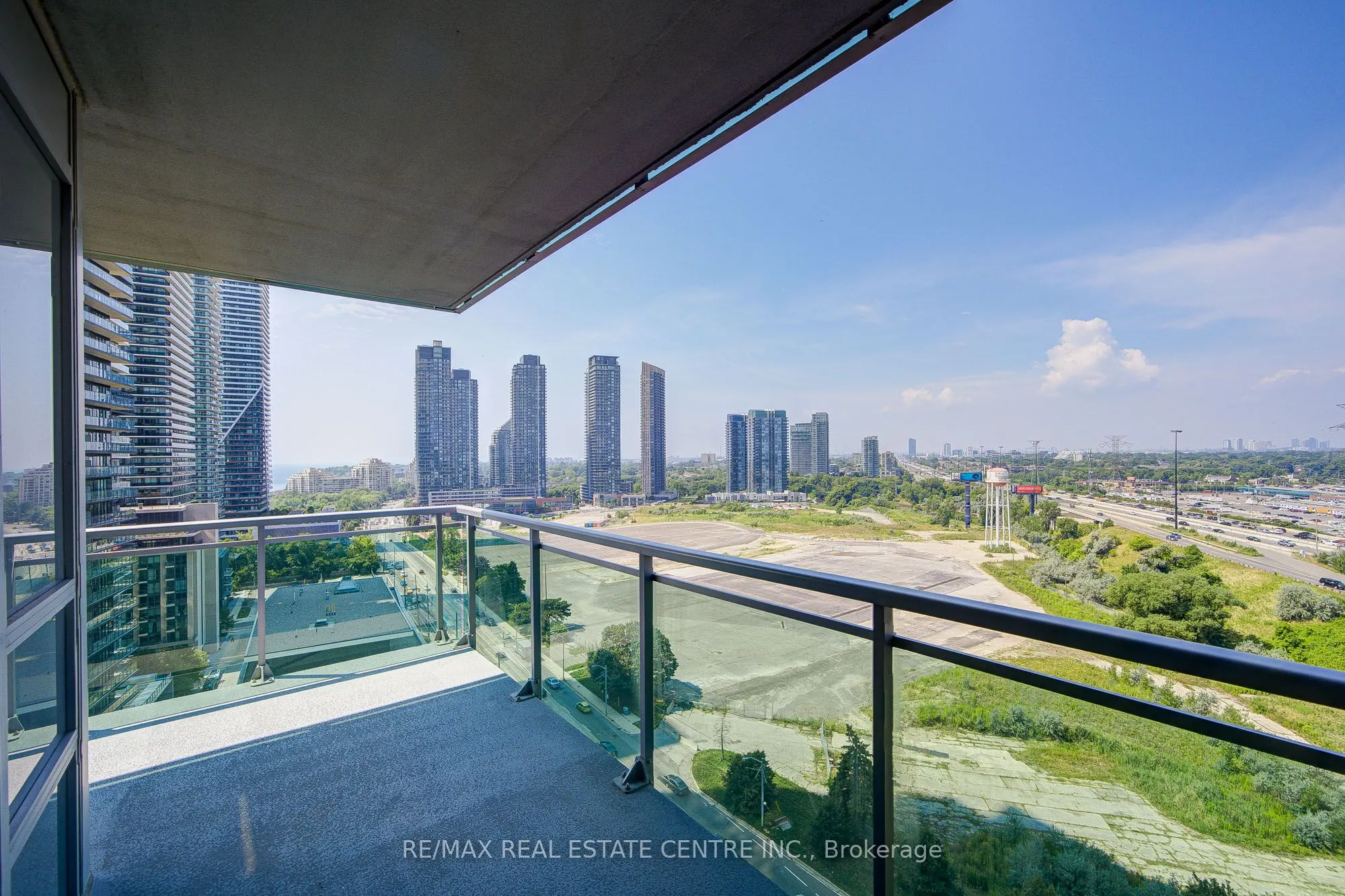 16 Brookers Lane, #1602