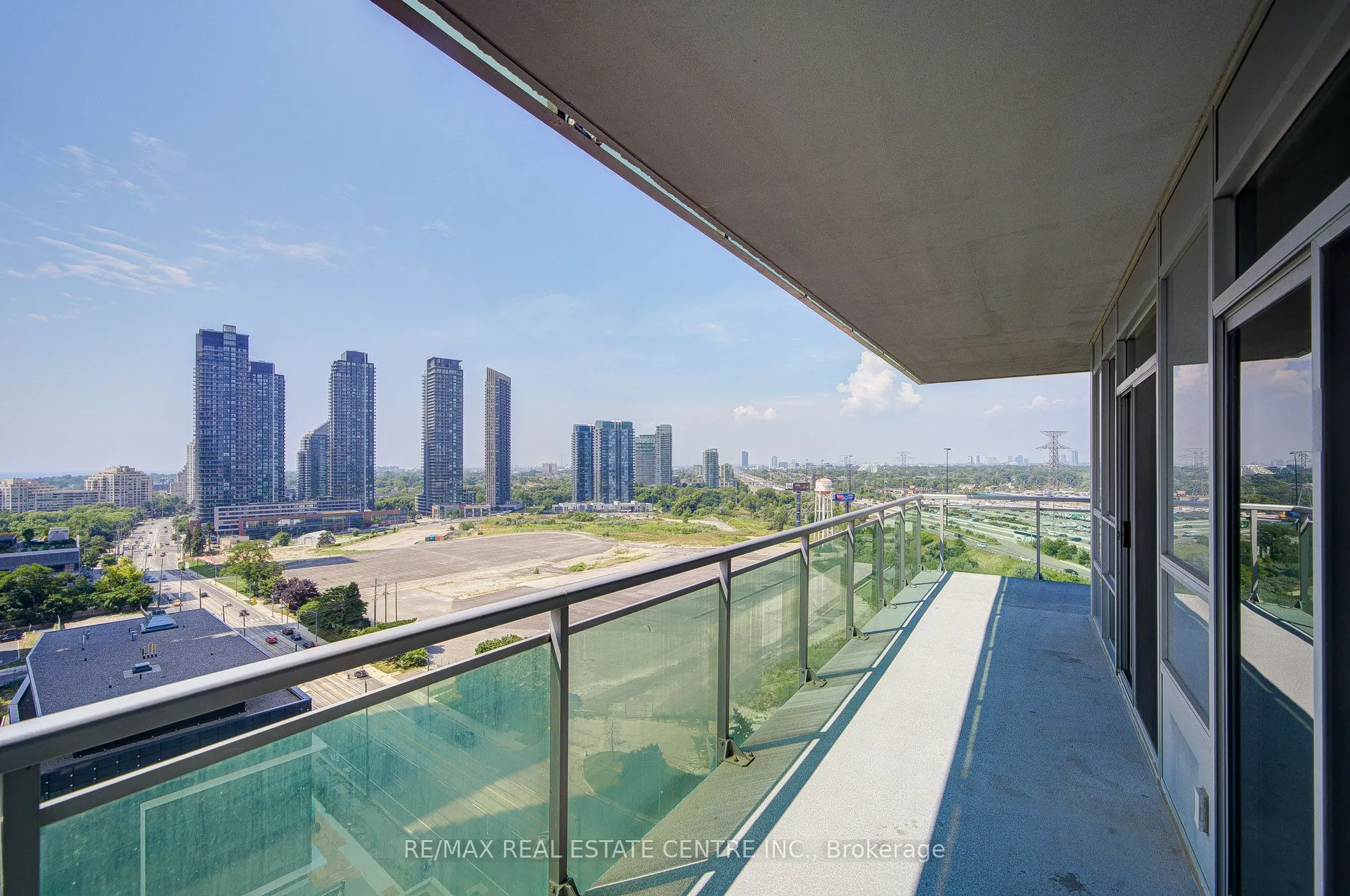 16 Brookers Lane, #1602