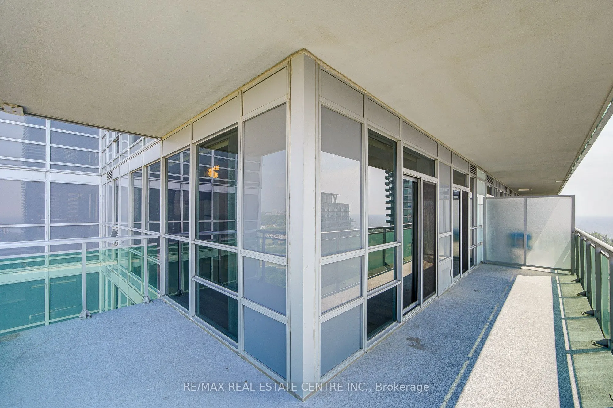 16 Brookers Lane, #1602