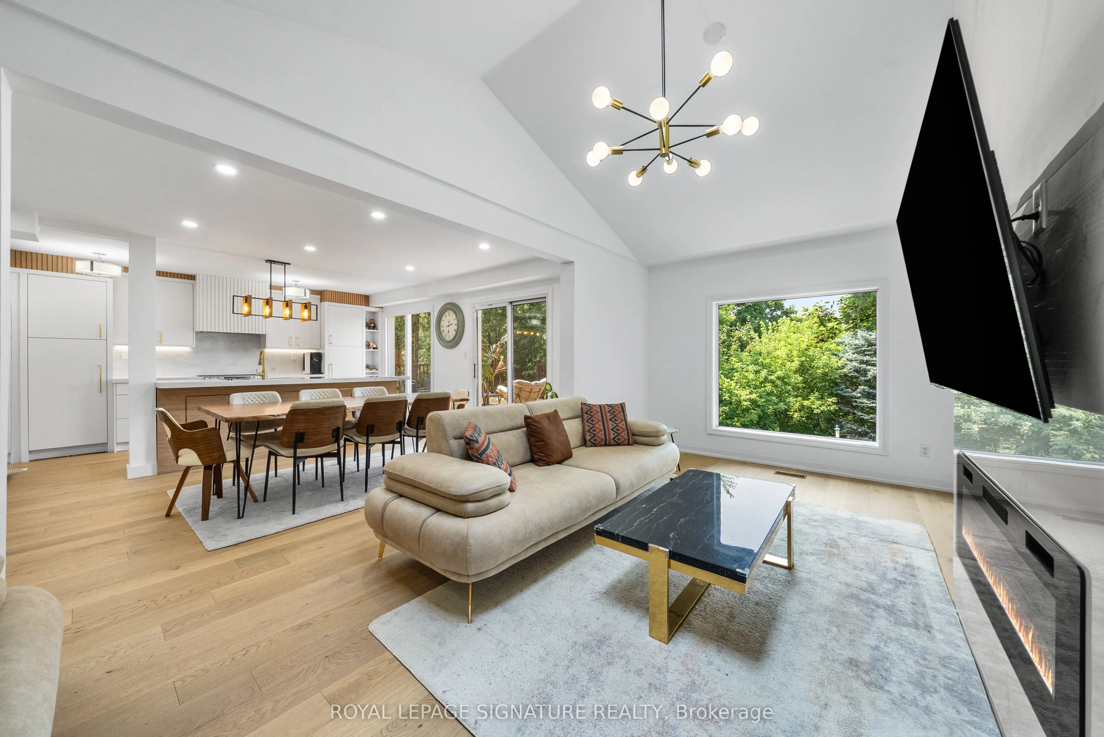 134 Ridgebank Court