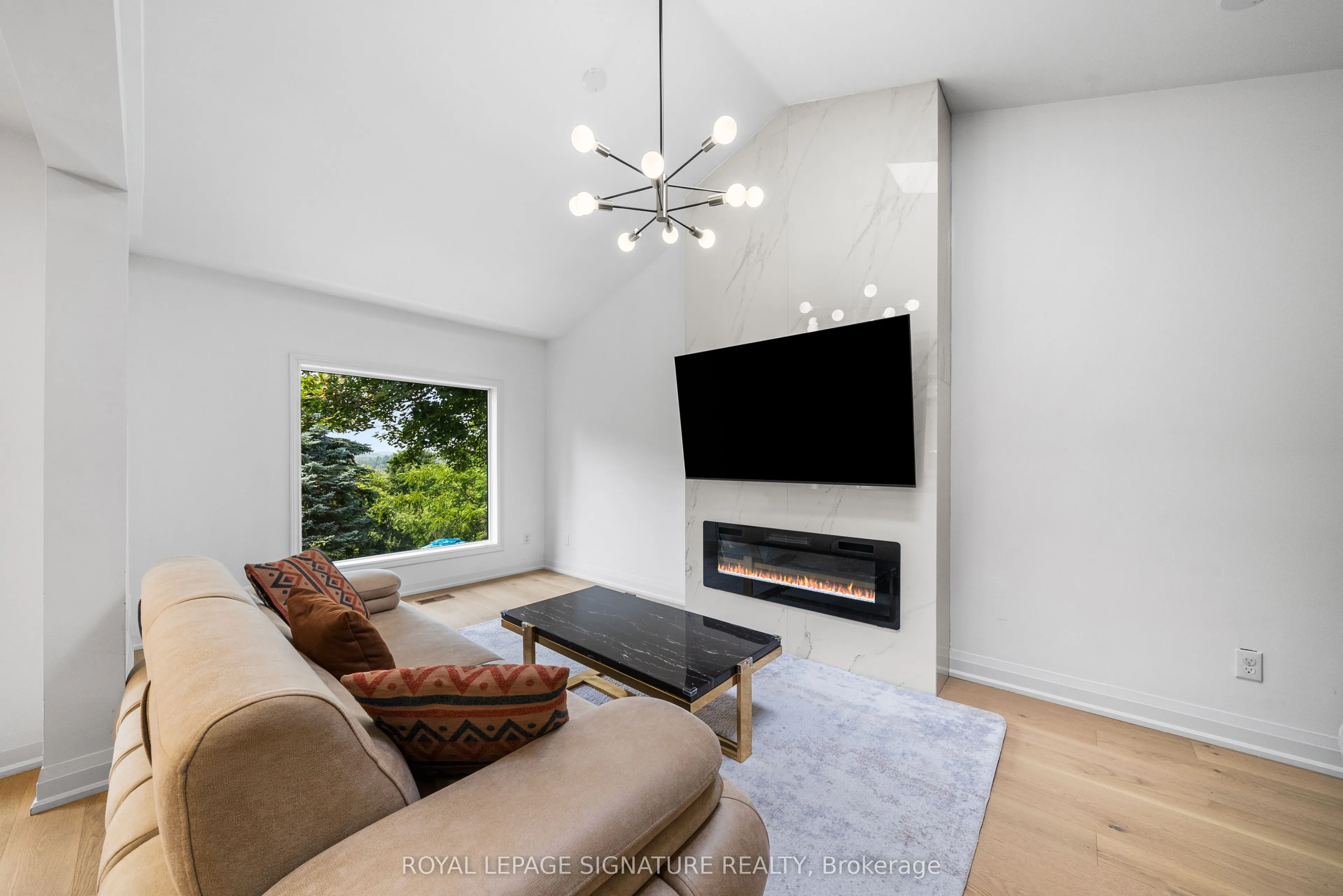134 Ridgebank Court