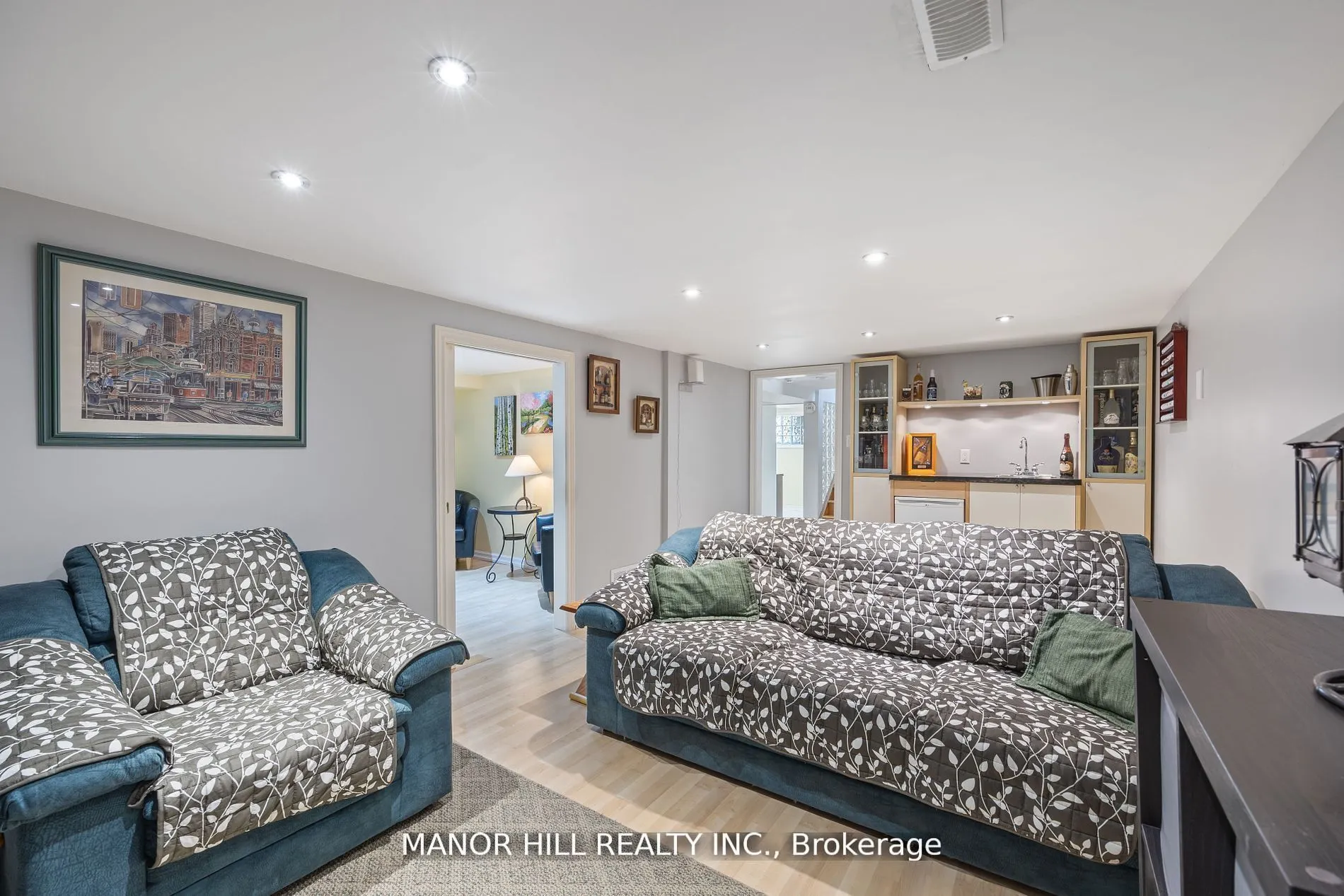 31 Chartwell Road