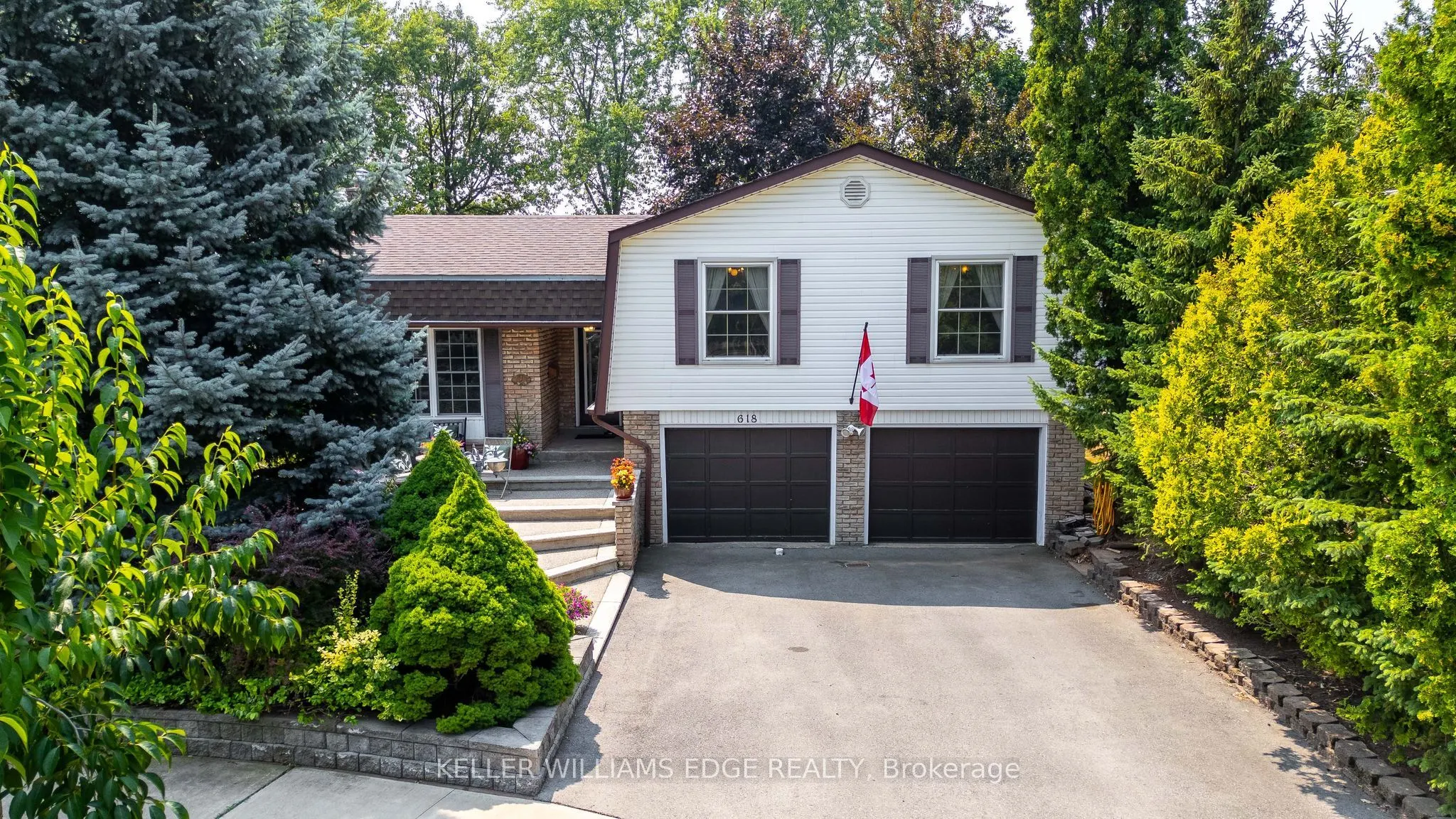 618 Empress Crescent