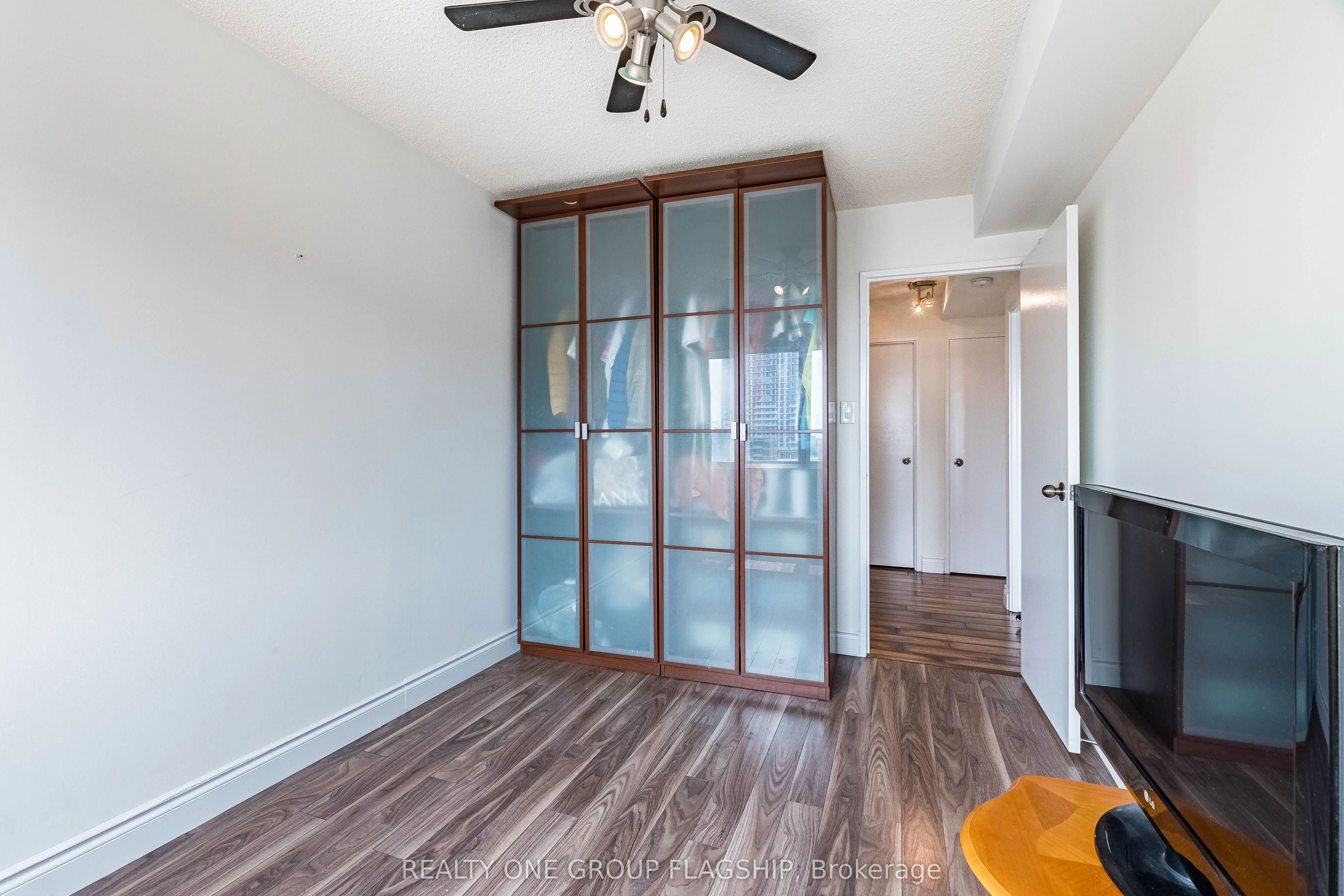 50 Elm Drive E, #1209