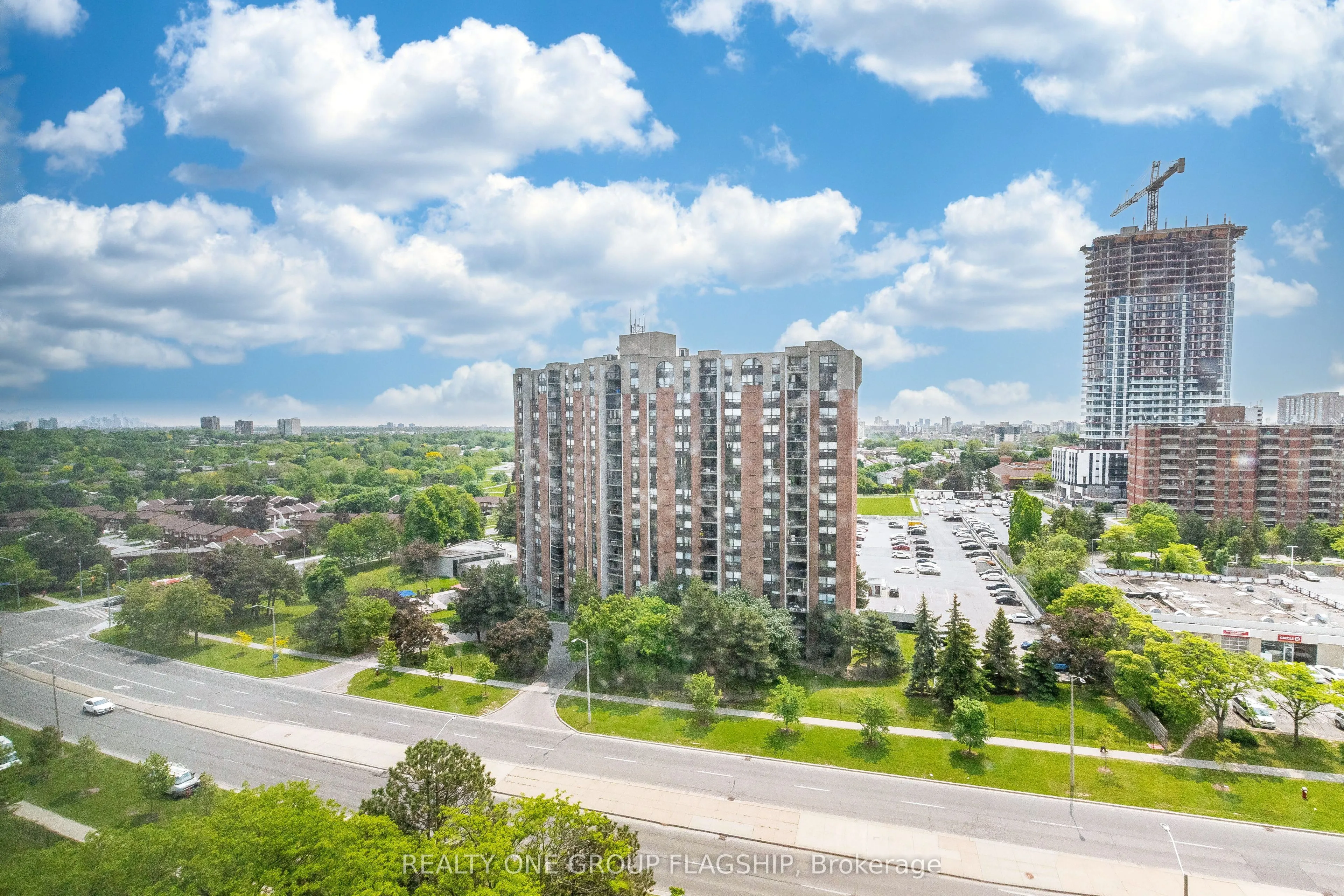 50 Elm Drive E, #1209