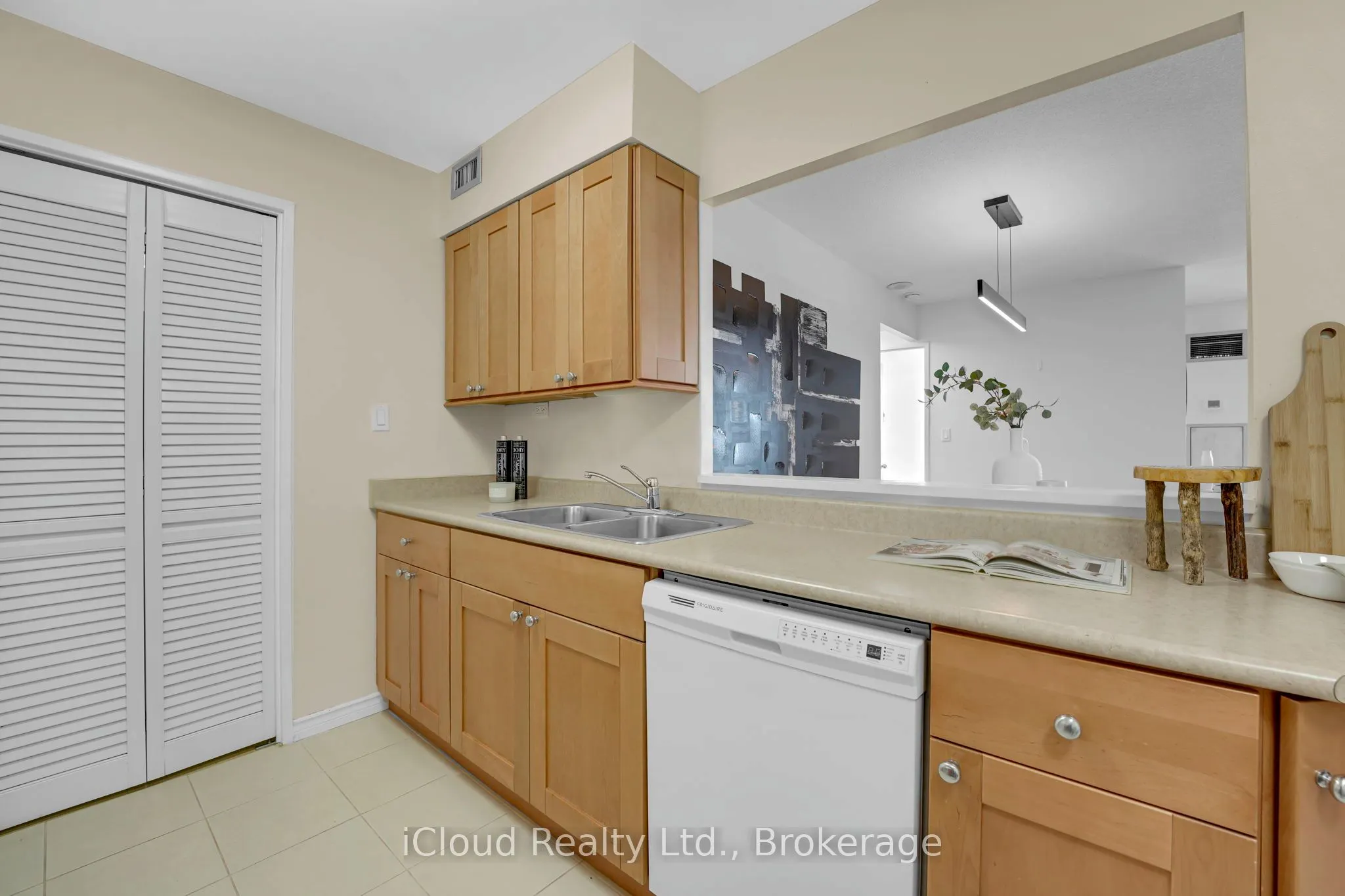 3605 Kariya Drive, #2111