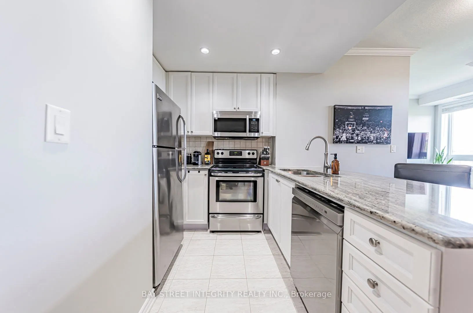 5327 Upper Middle Road, #307