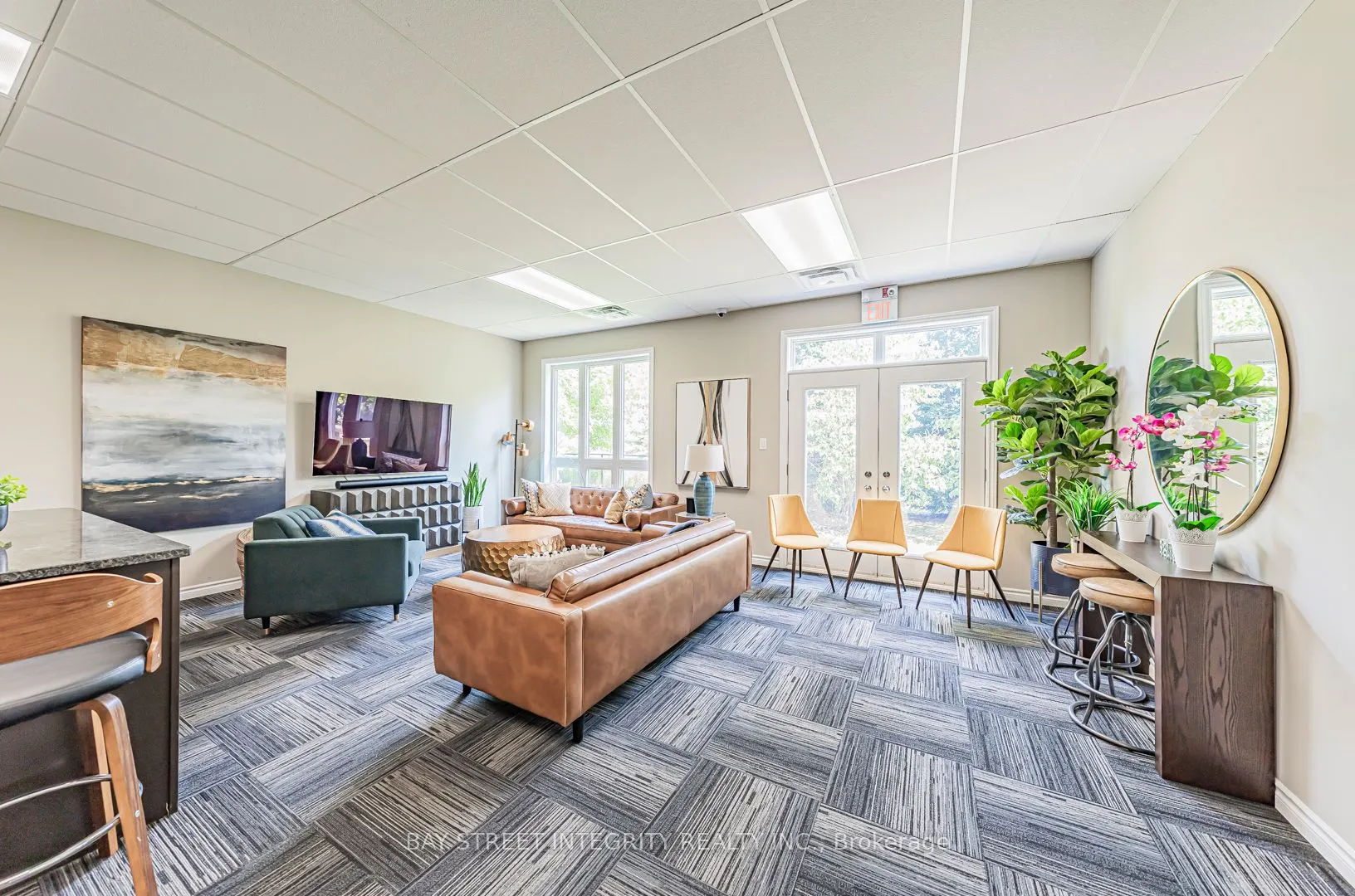 5327 Upper Middle Road, #307