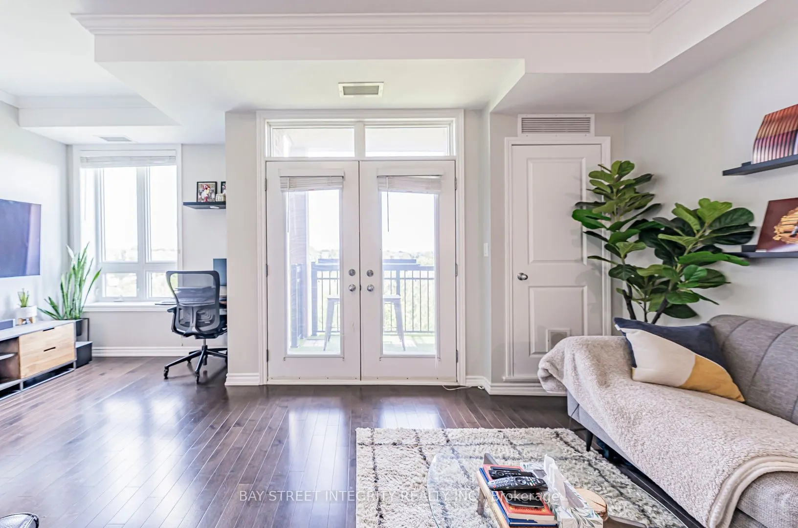 5327 Upper Middle Road, #307
