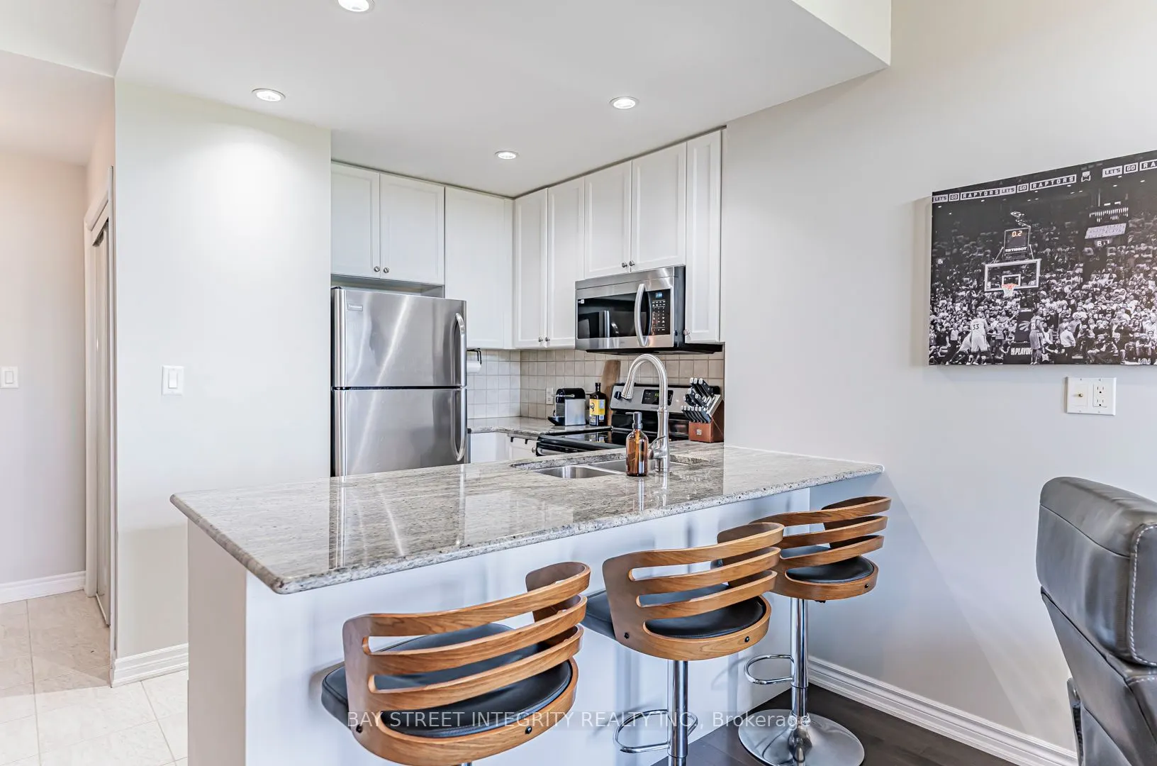 5327 Upper Middle Road, #307