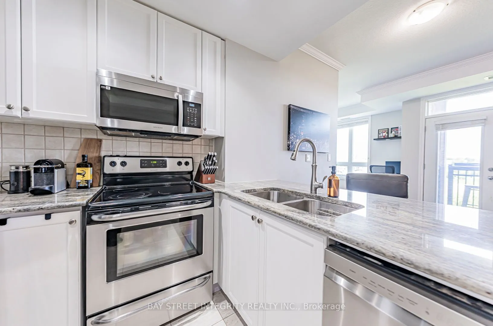 5327 Upper Middle Road, #307