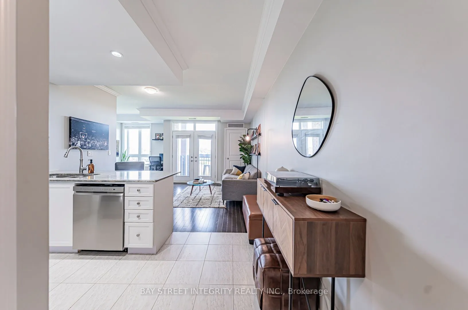 5327 Upper Middle Road, #307