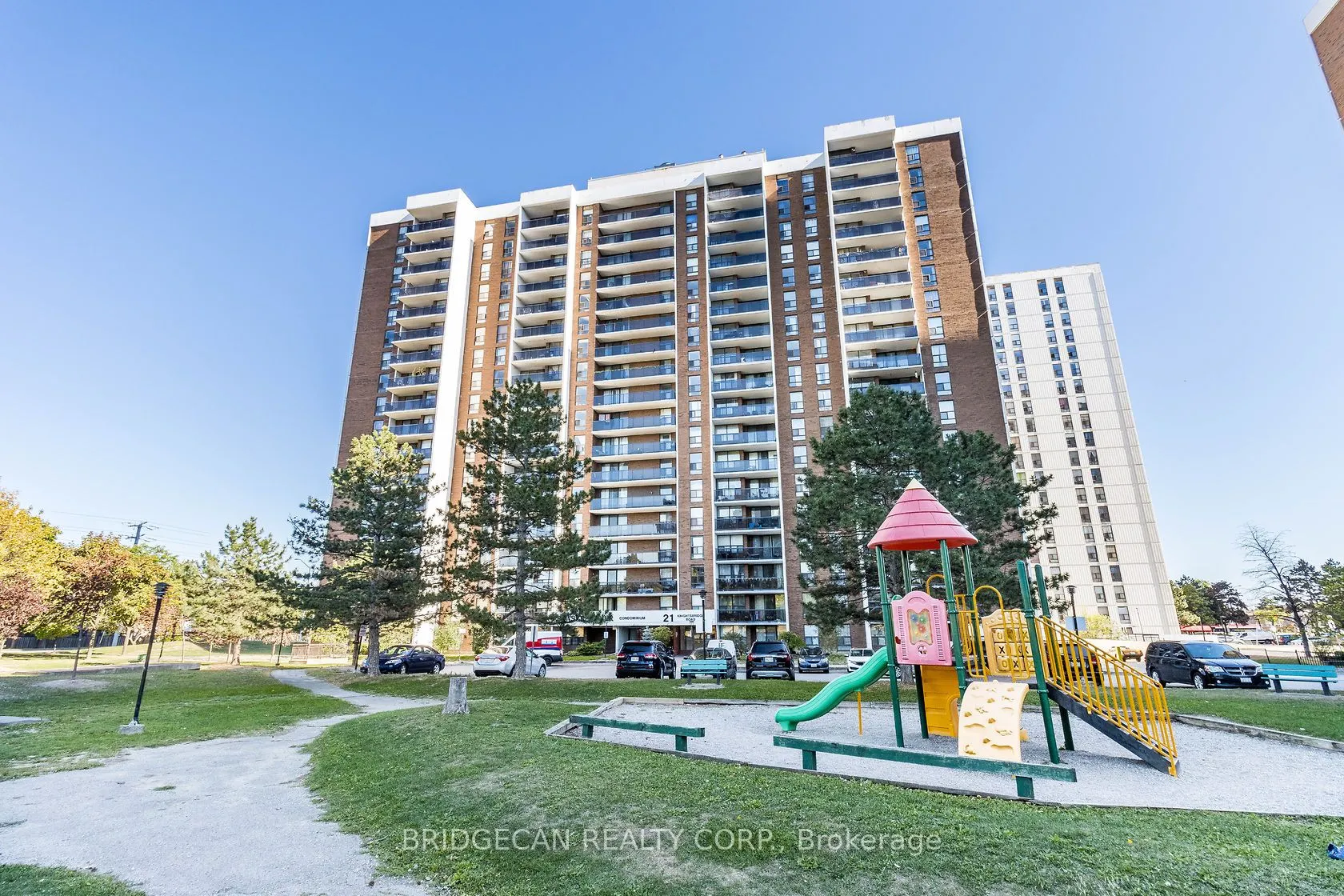 21 KNIGHTSBRIDGE Road, #602