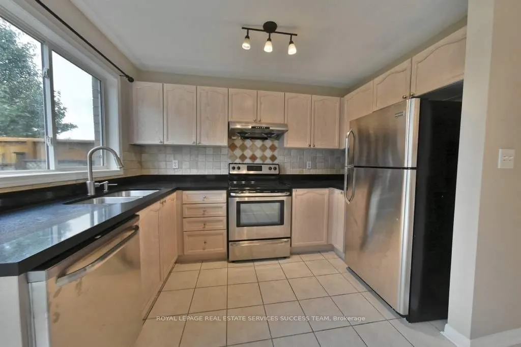 1652 Beaty Trail