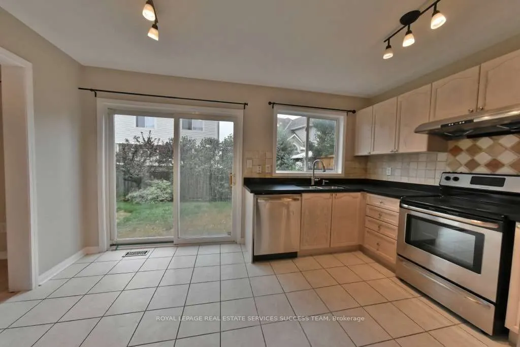 1652 Beaty Trail