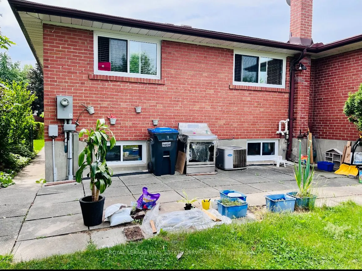 1267 Forestwood Drive