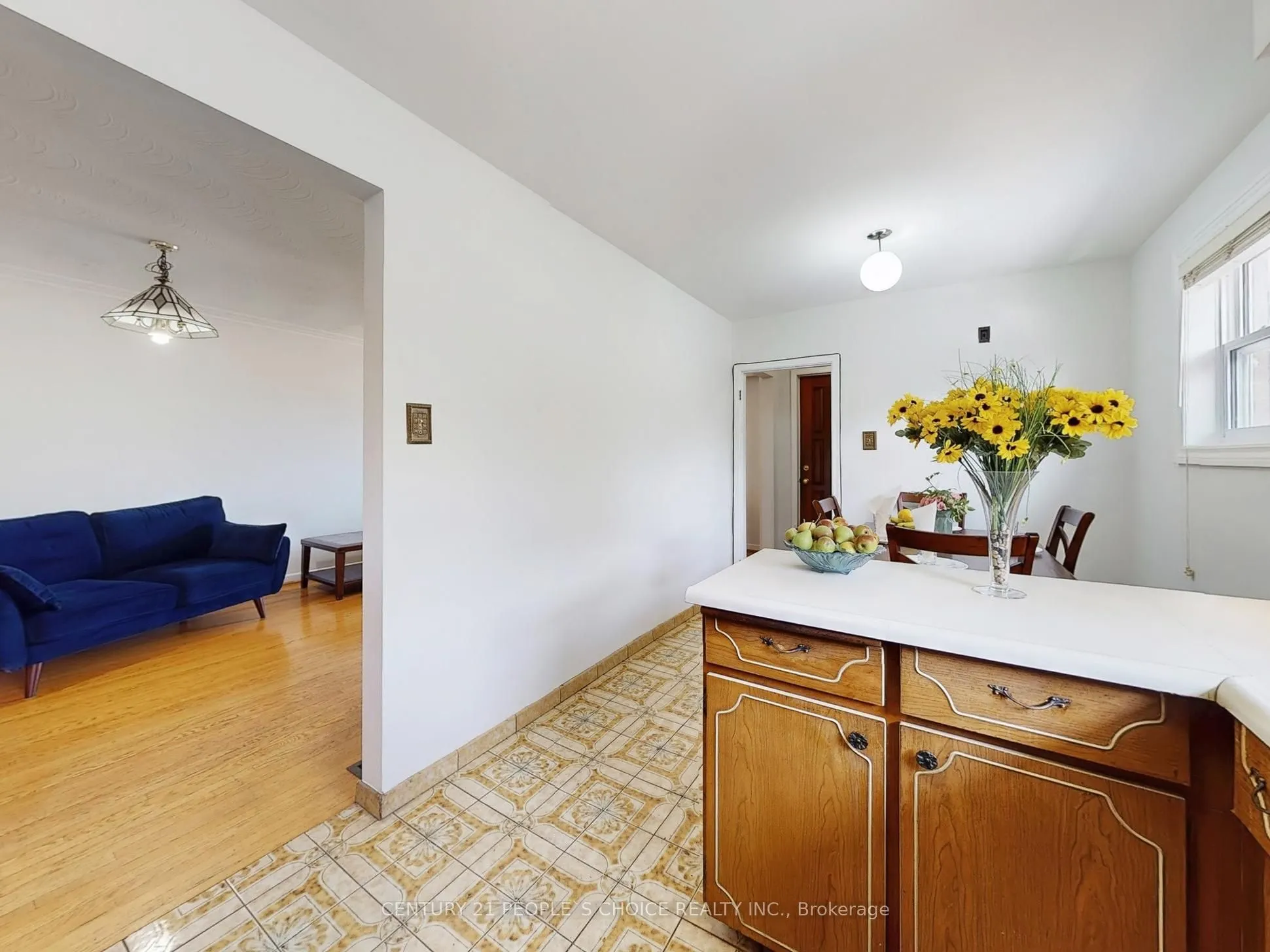 42 Clayhall Crescent