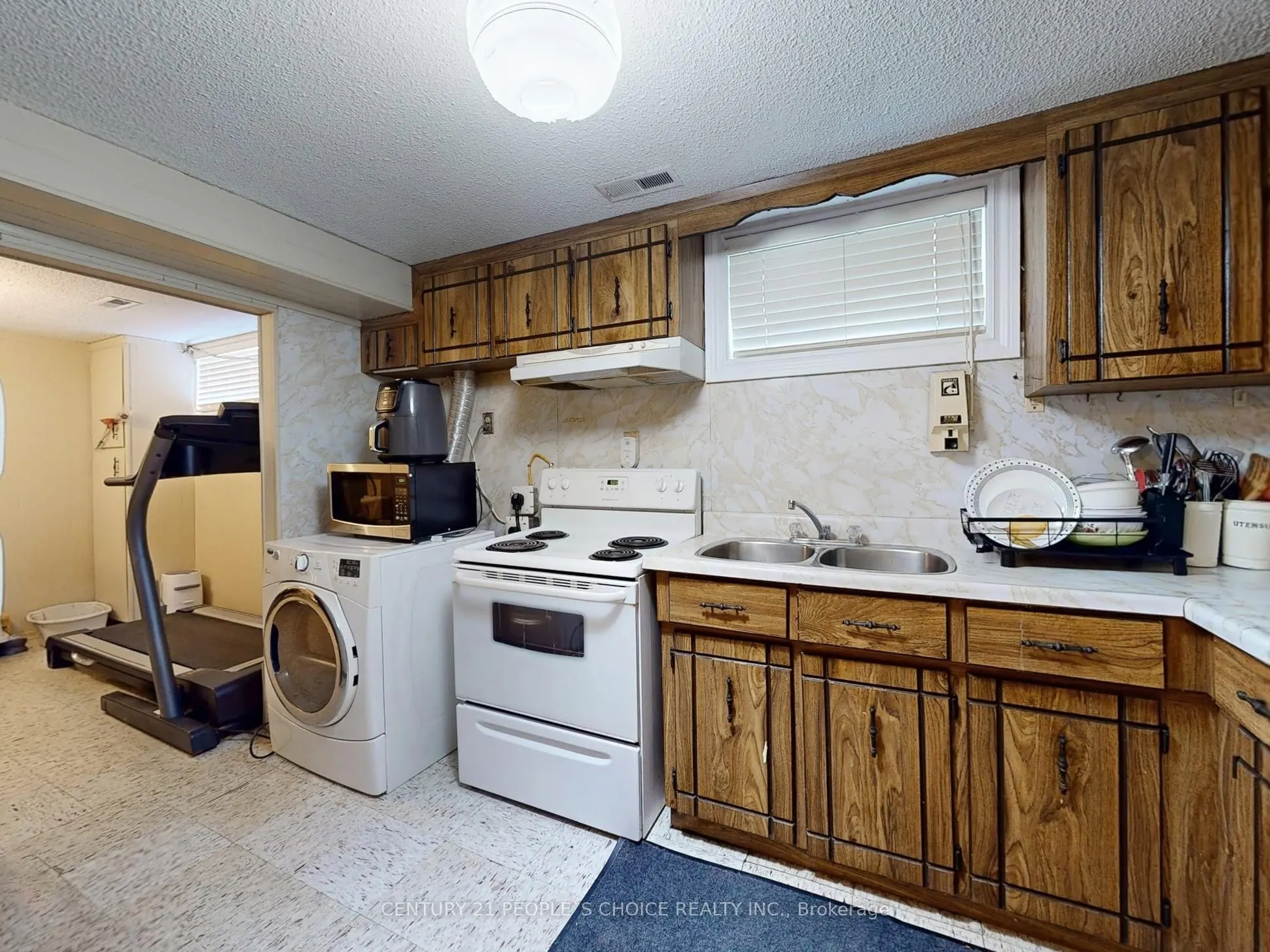 42 Clayhall Crescent