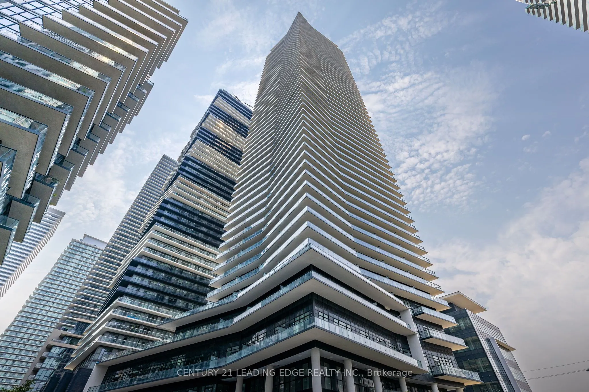 38 Annie Craig Drive, #4701