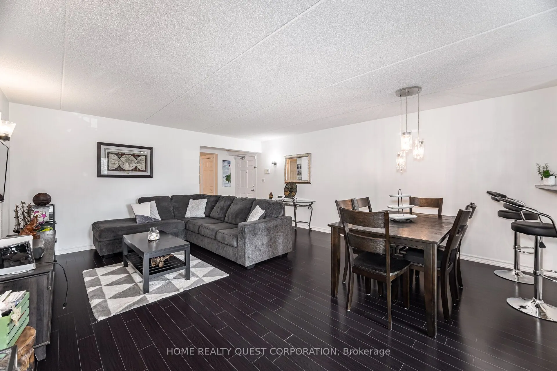 1340 Main Street E, #212