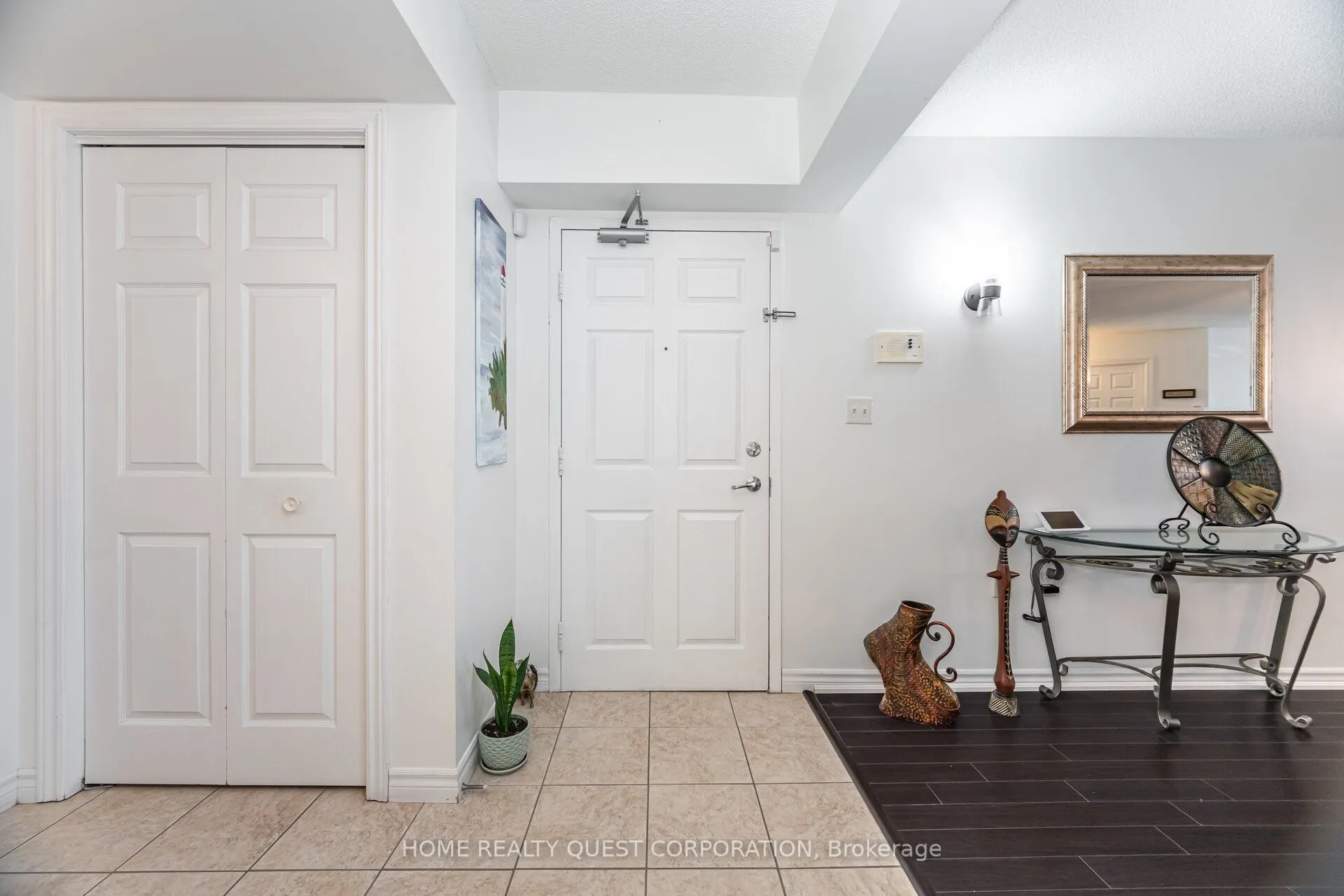 1340 Main Street E, #212