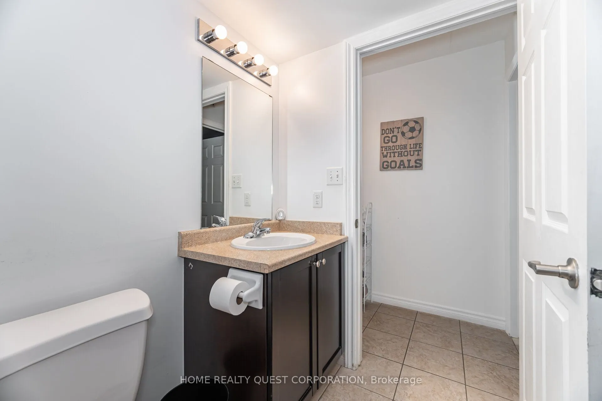1340 Main Street E, #212