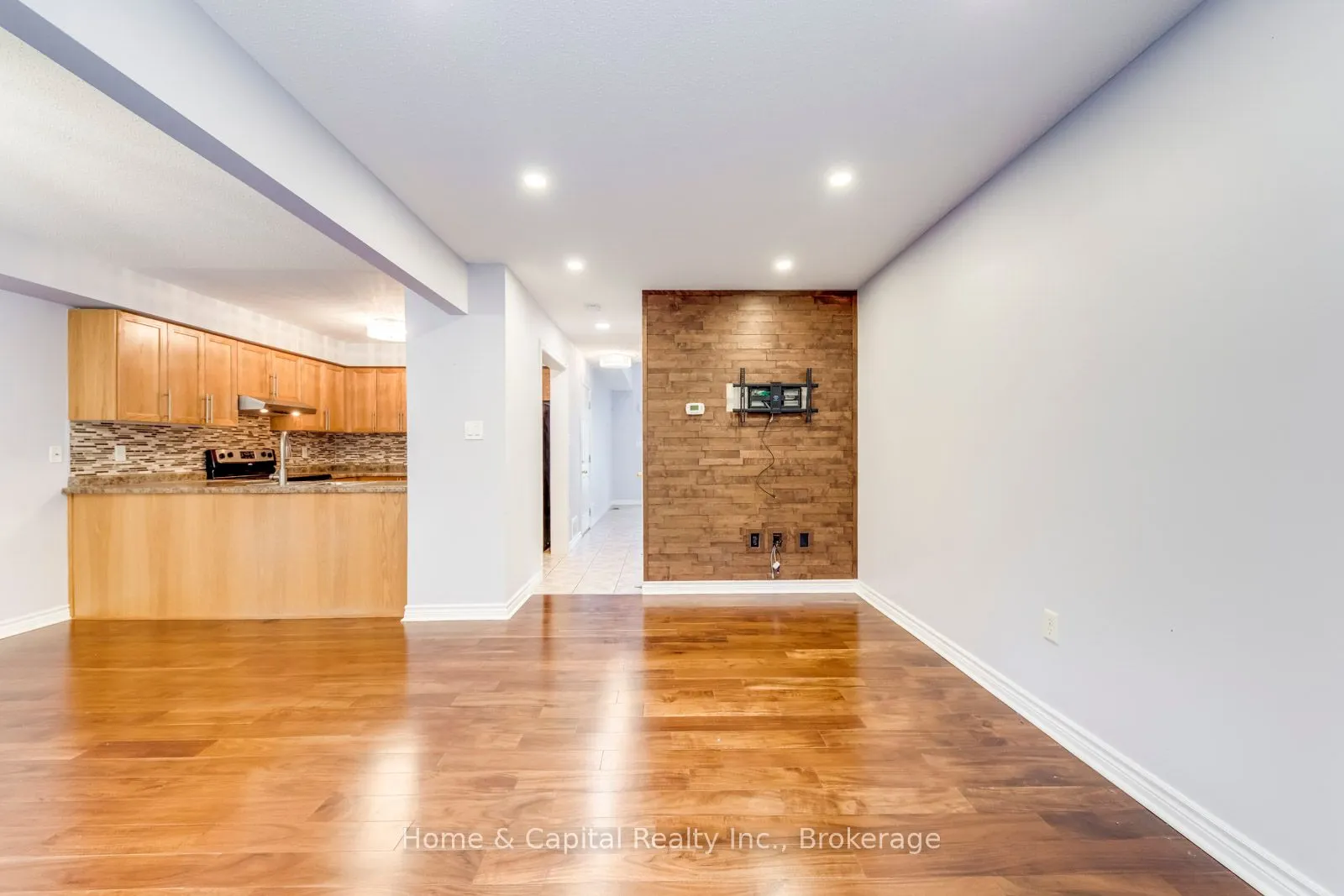 4055 Forest Run Avenue, #12