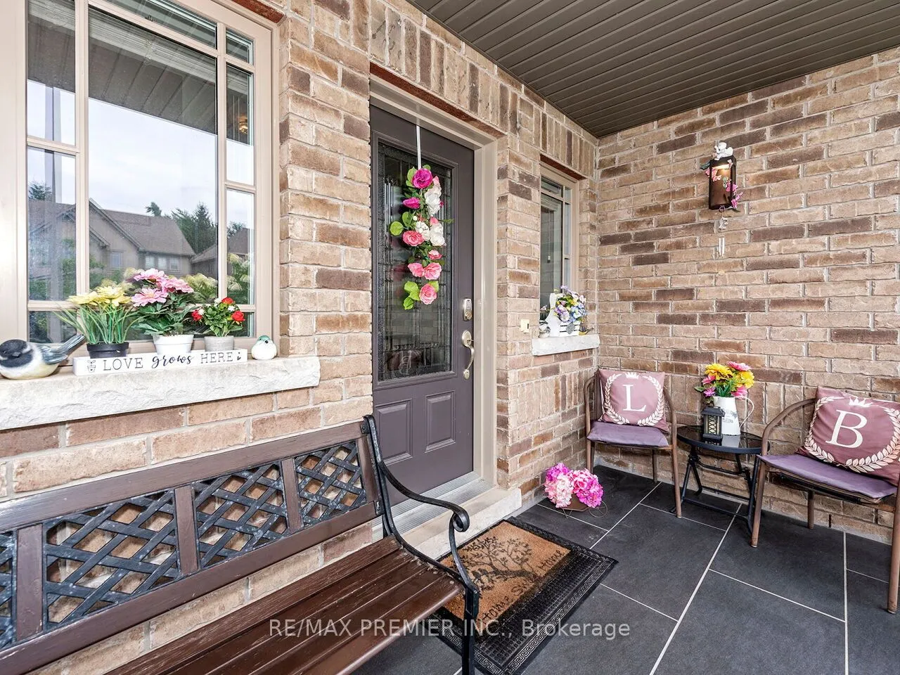 78 Wardlaw Avenue