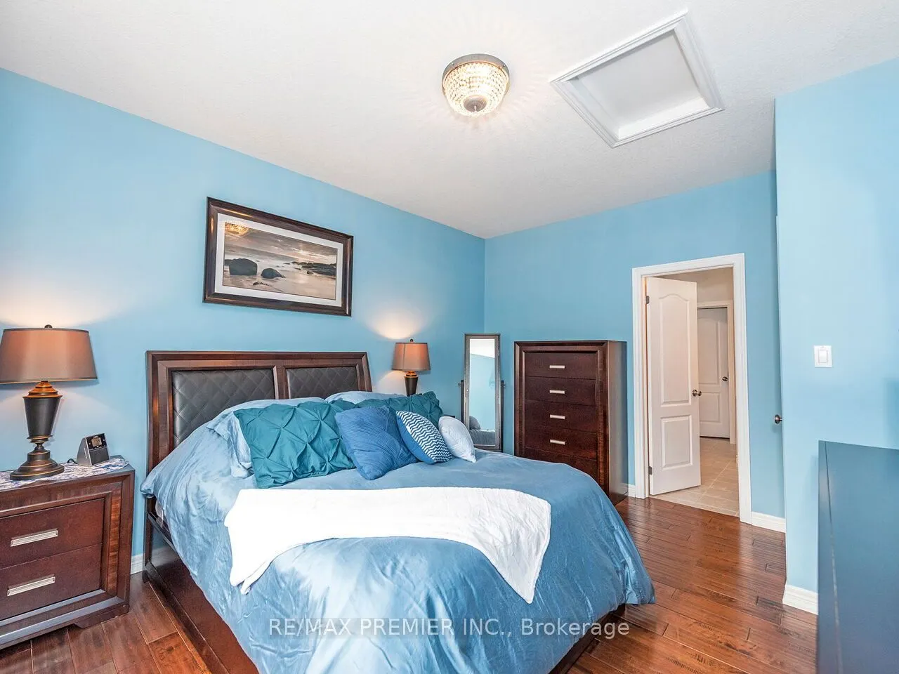 78 Wardlaw Avenue