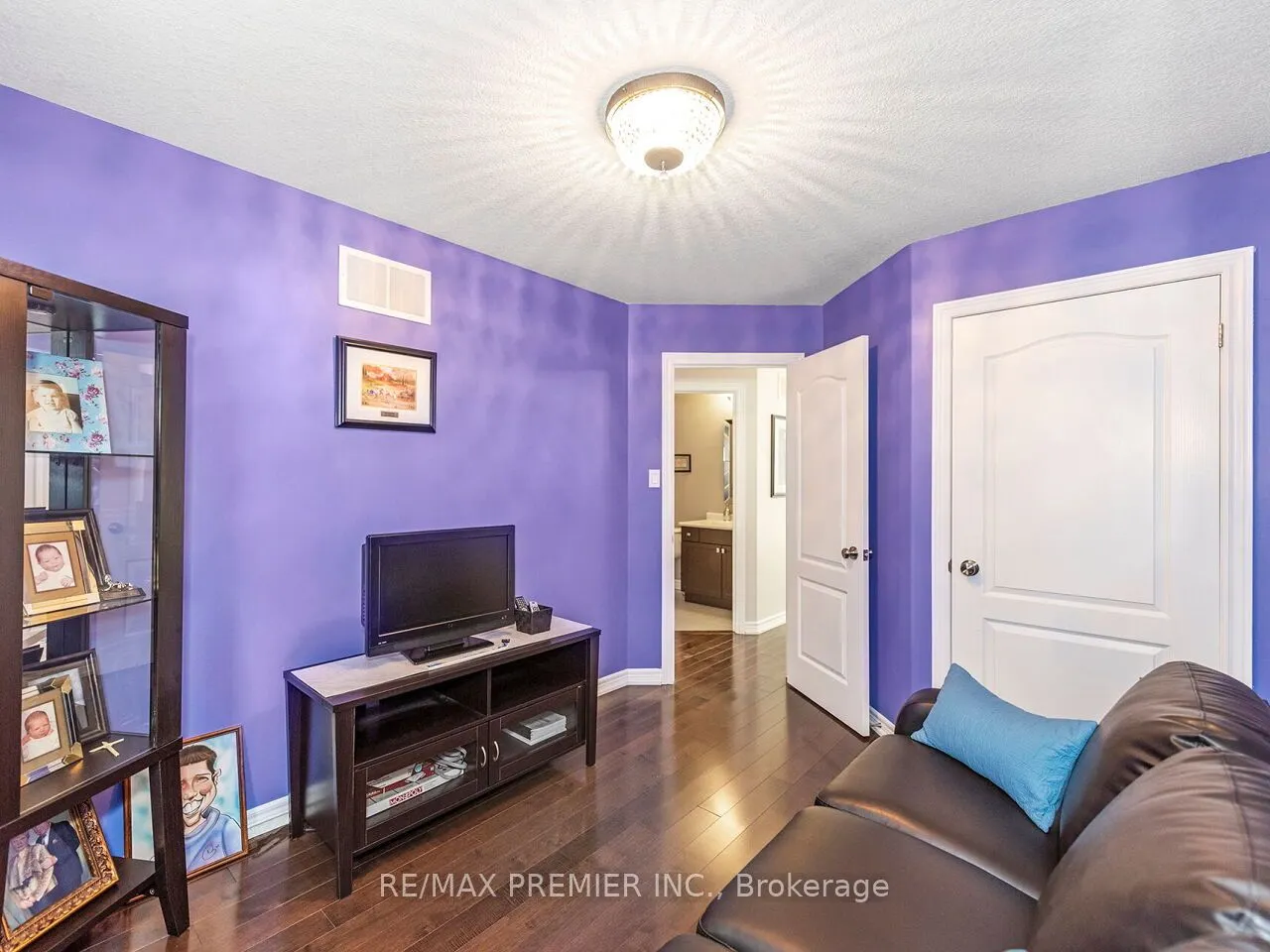 78 Wardlaw Avenue