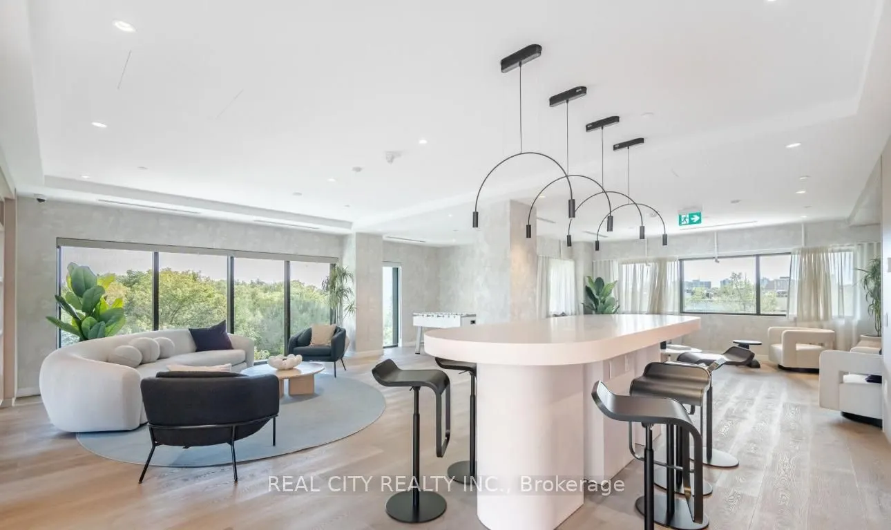 86 Dundas Street, #1005