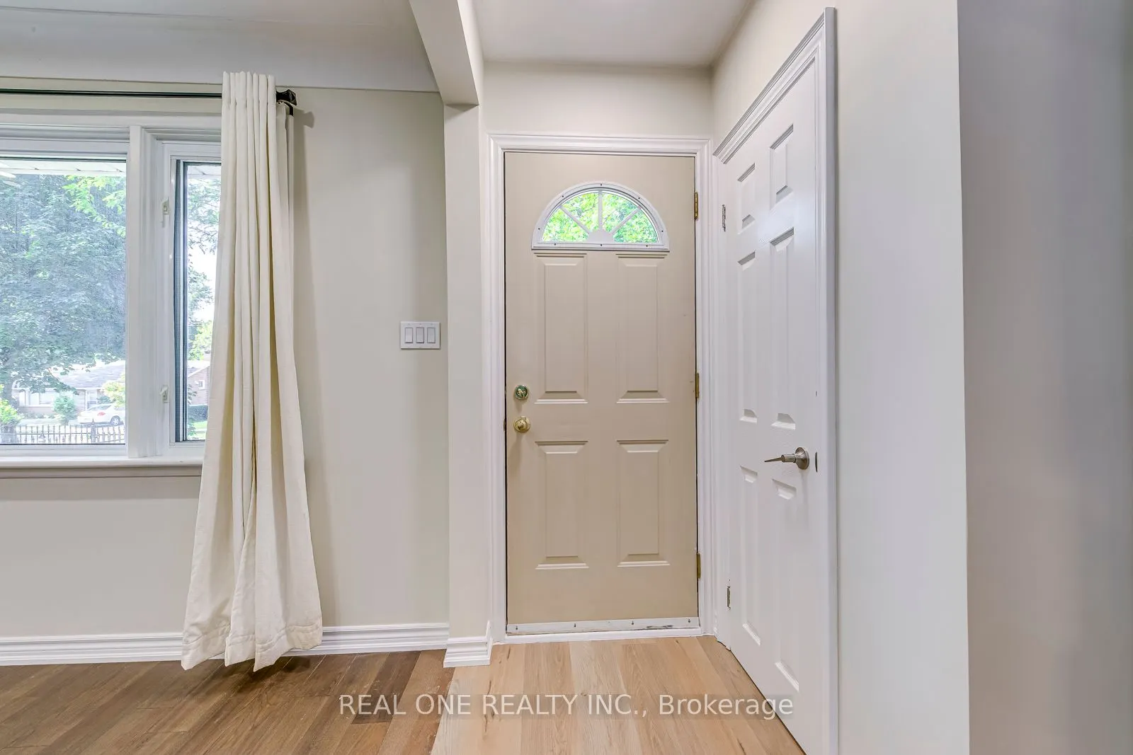 173 Hampton Heath Road, #Main