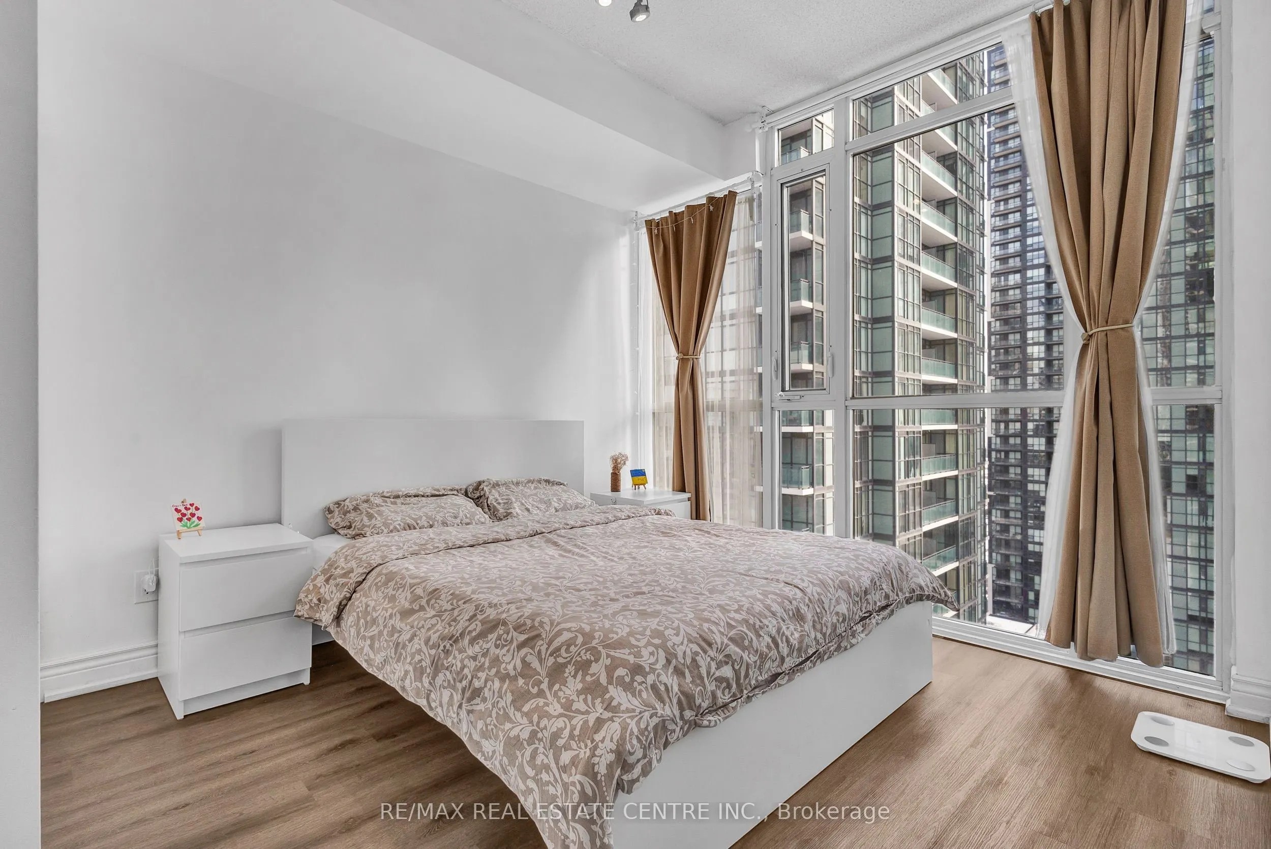 4099 Brickstone Mews, #1902