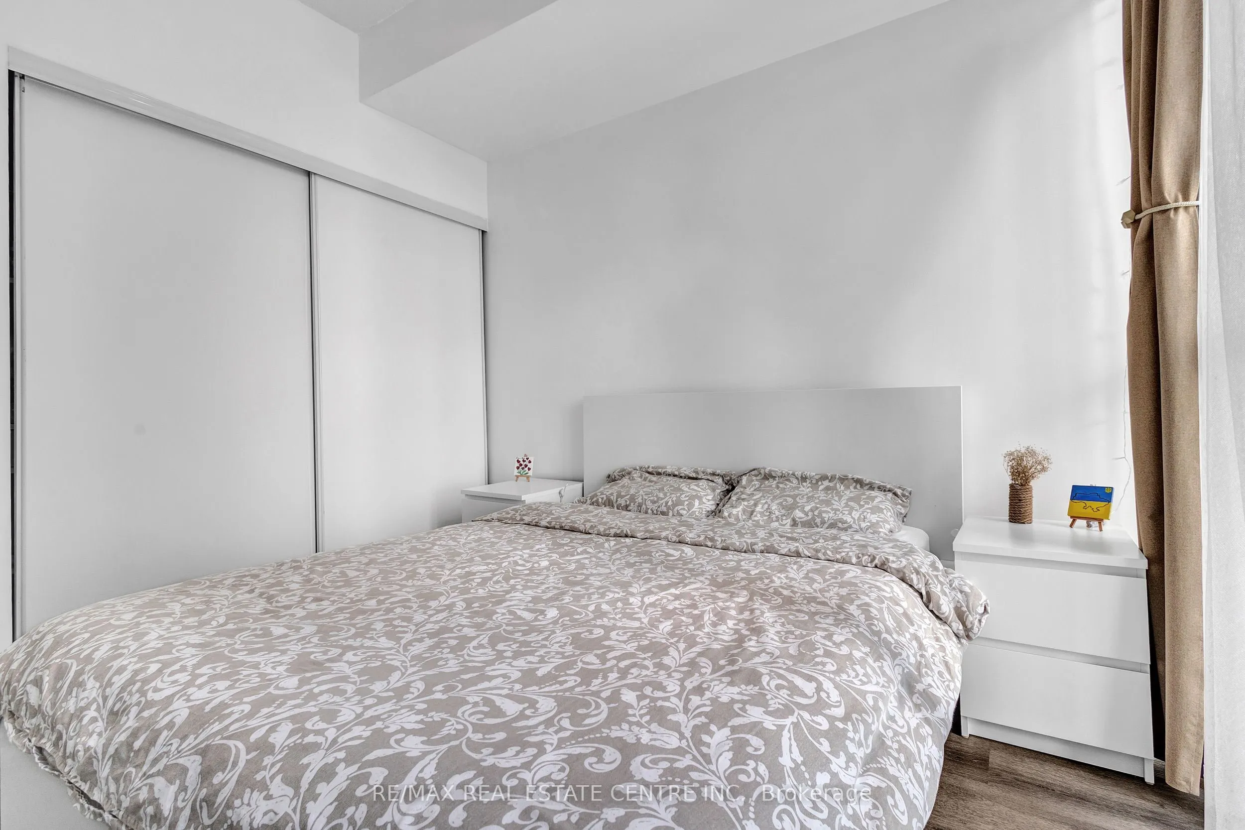 4099 Brickstone Mews, #1902