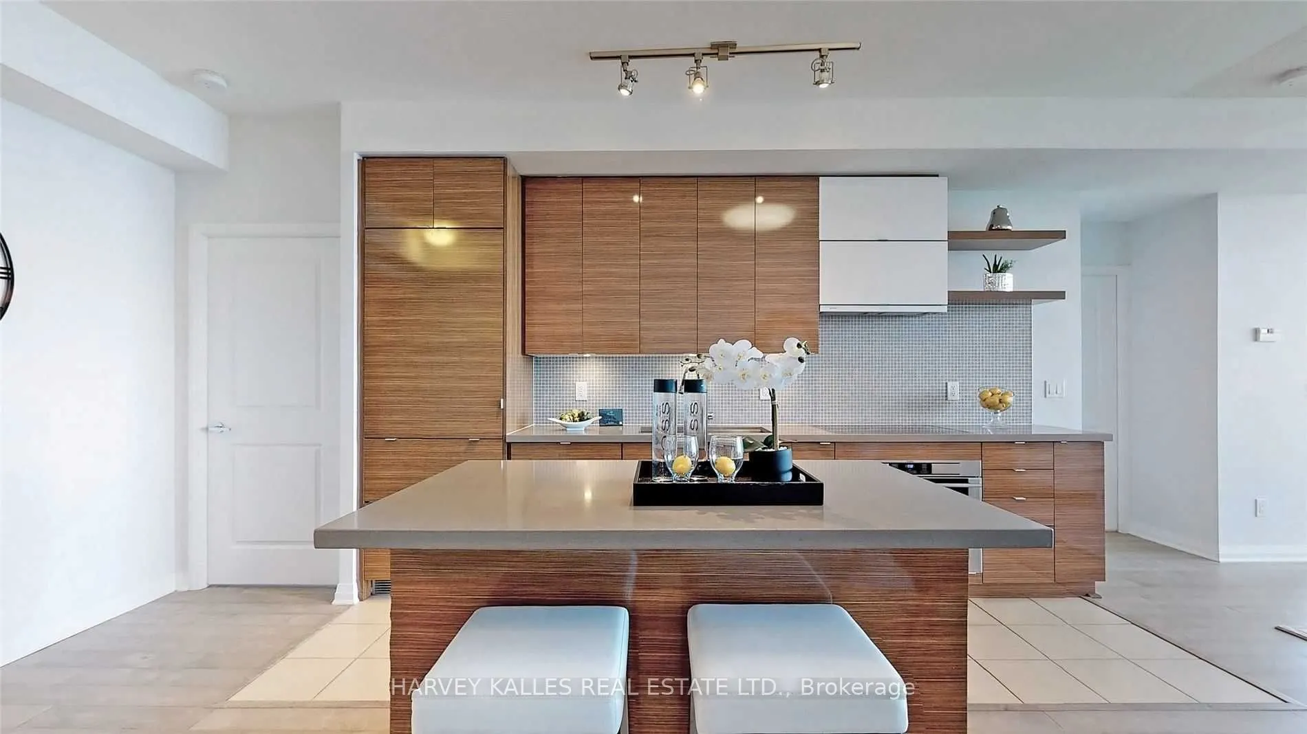 59 Annie Craig Drive, #1403