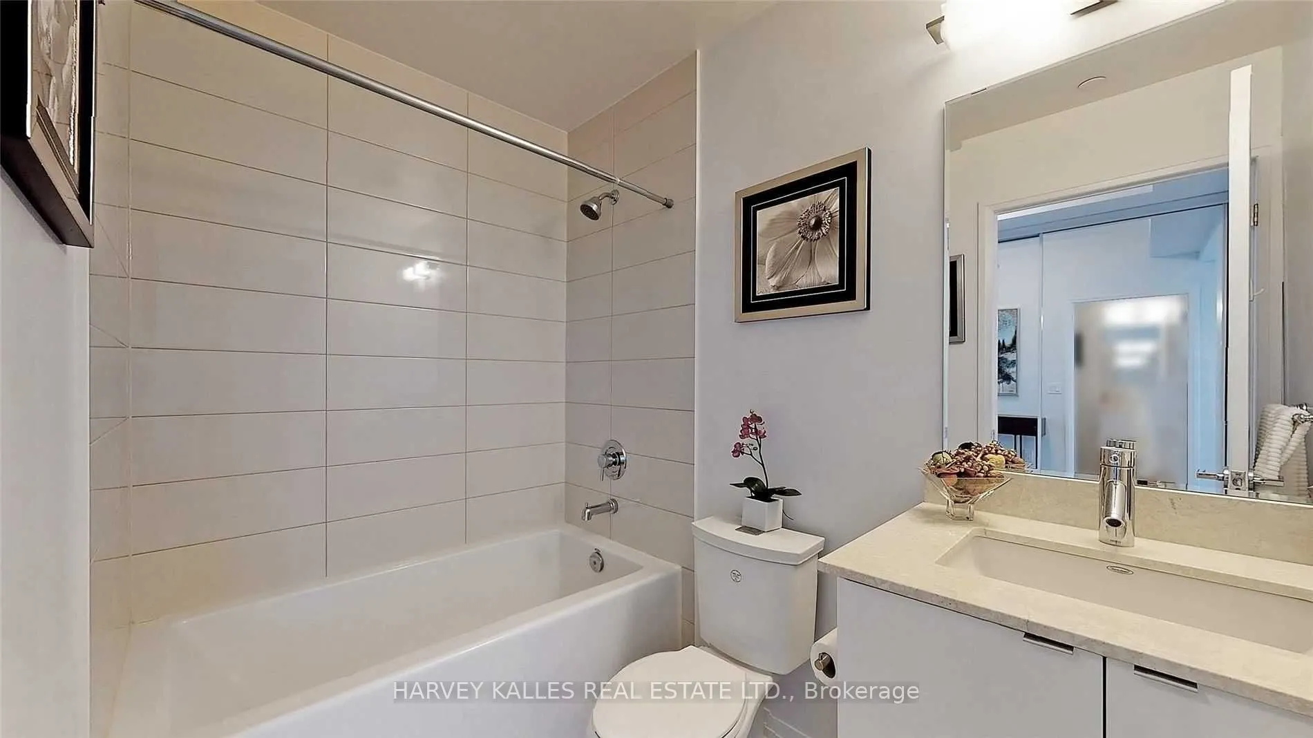 59 Annie Craig Drive, #1403