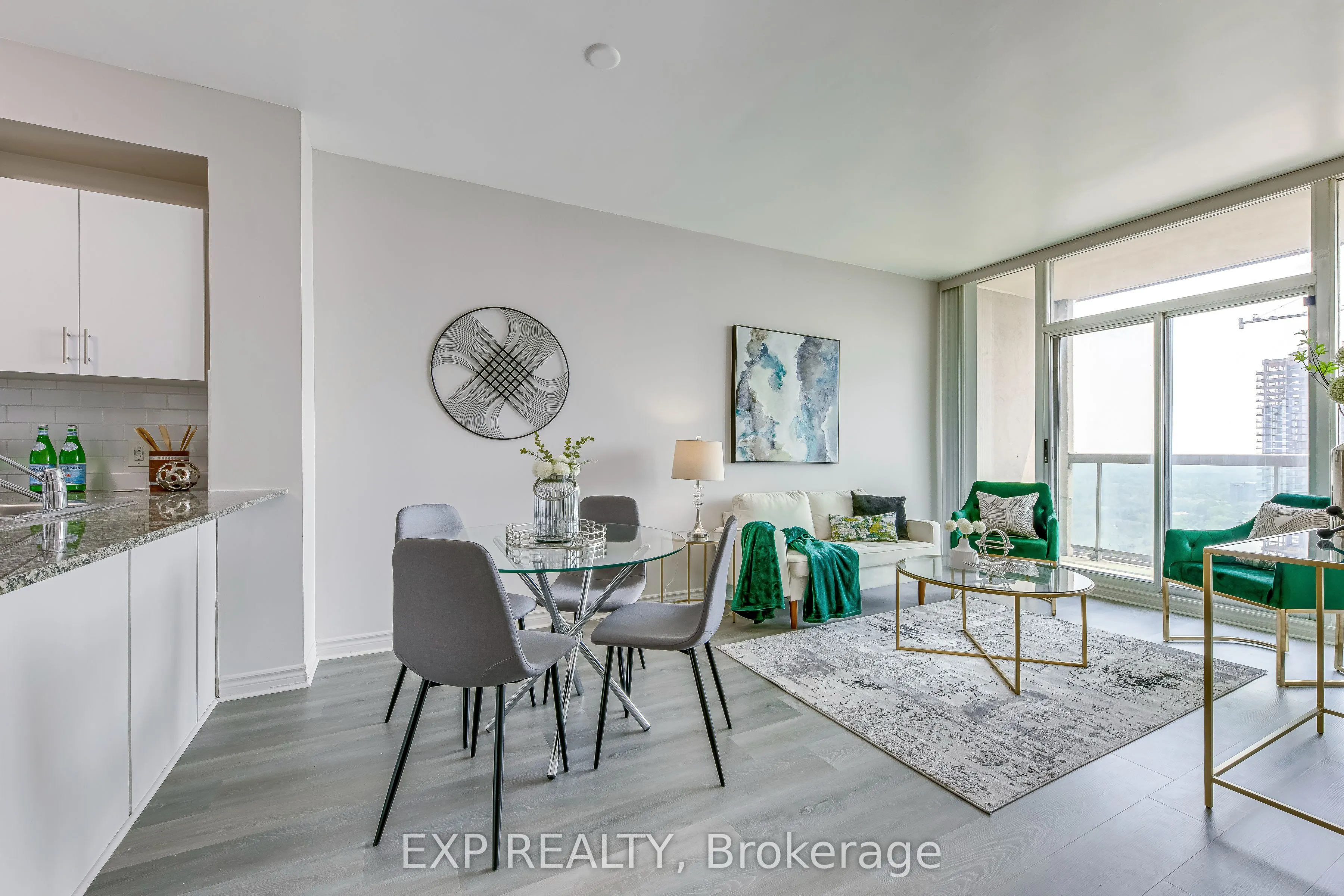 3504 Hurontario Street, #2303