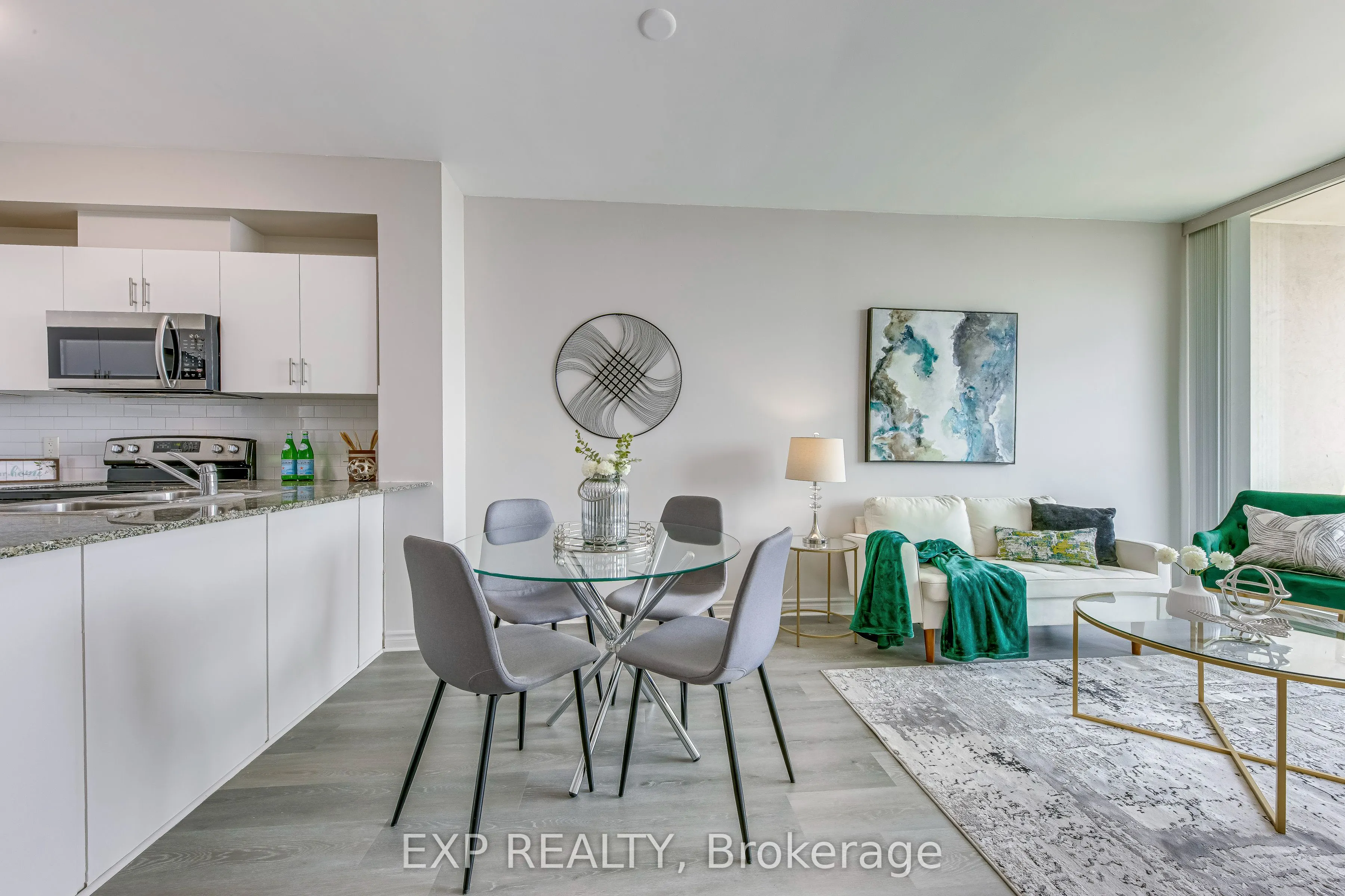 3504 Hurontario Street, #2303