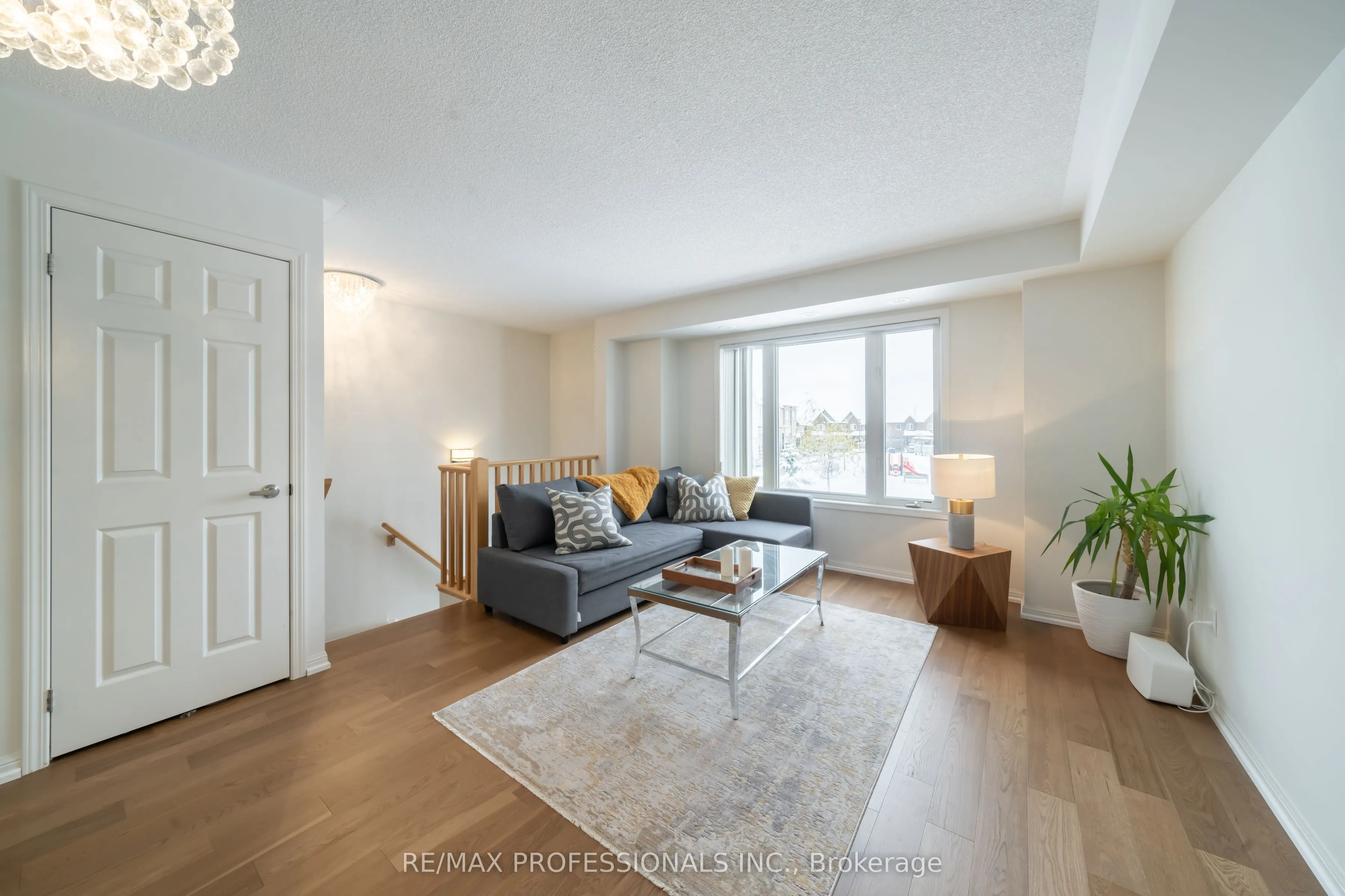 3135 Boxford Crescent, #7