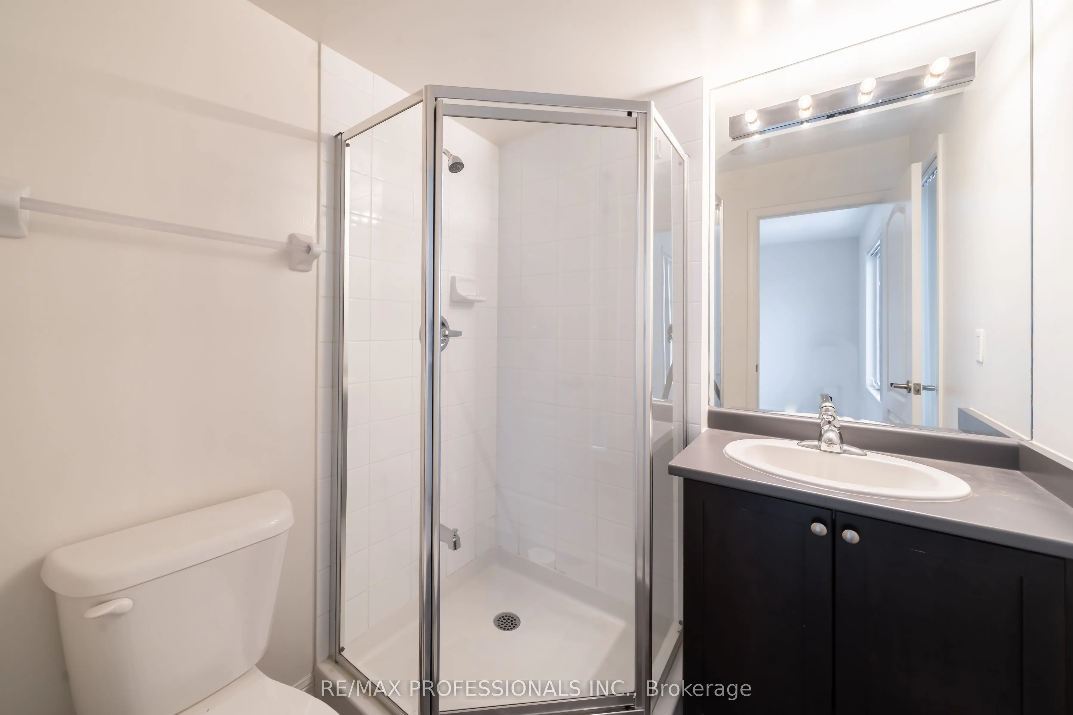 3135 Boxford Crescent, #7