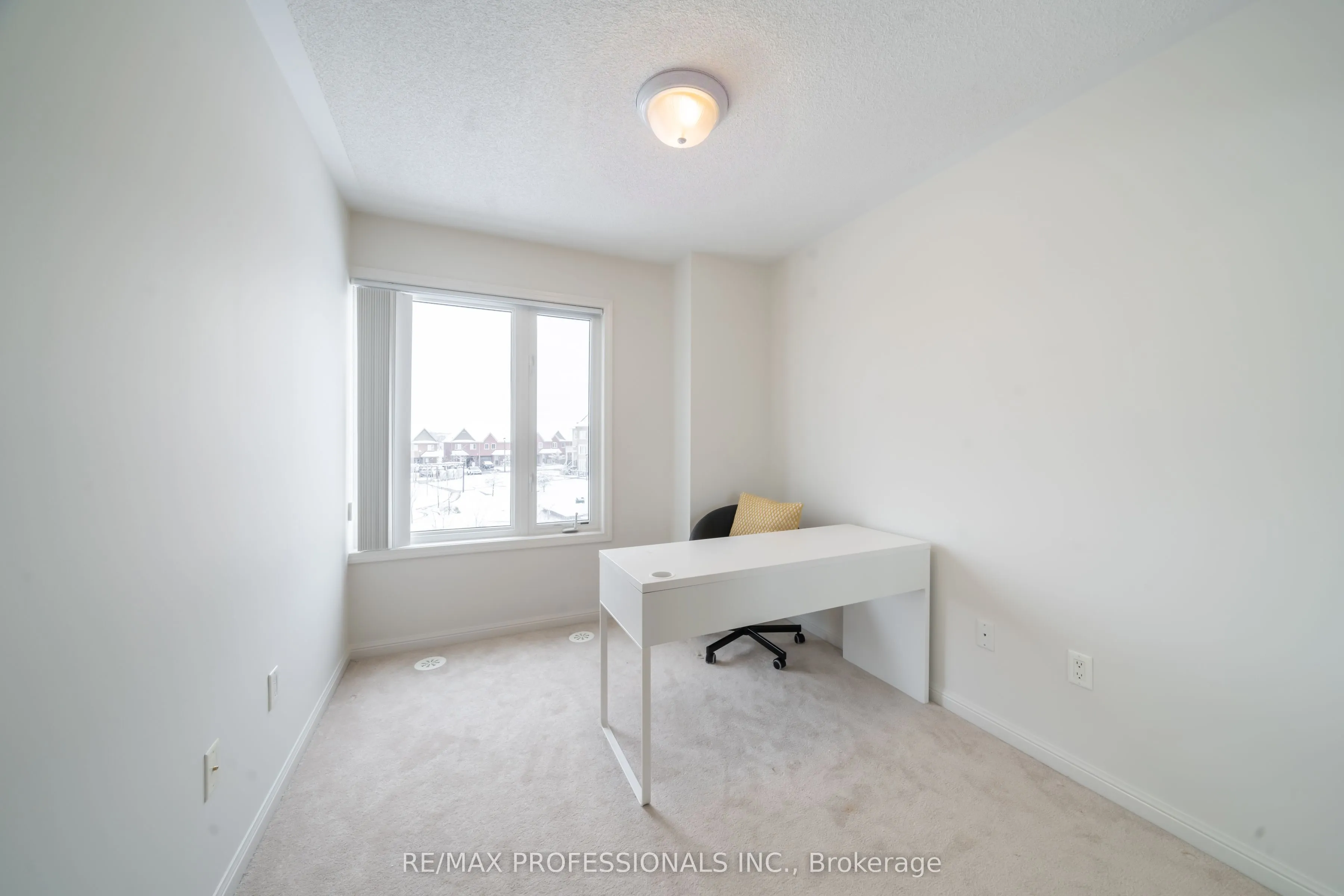 3135 Boxford Crescent, #7