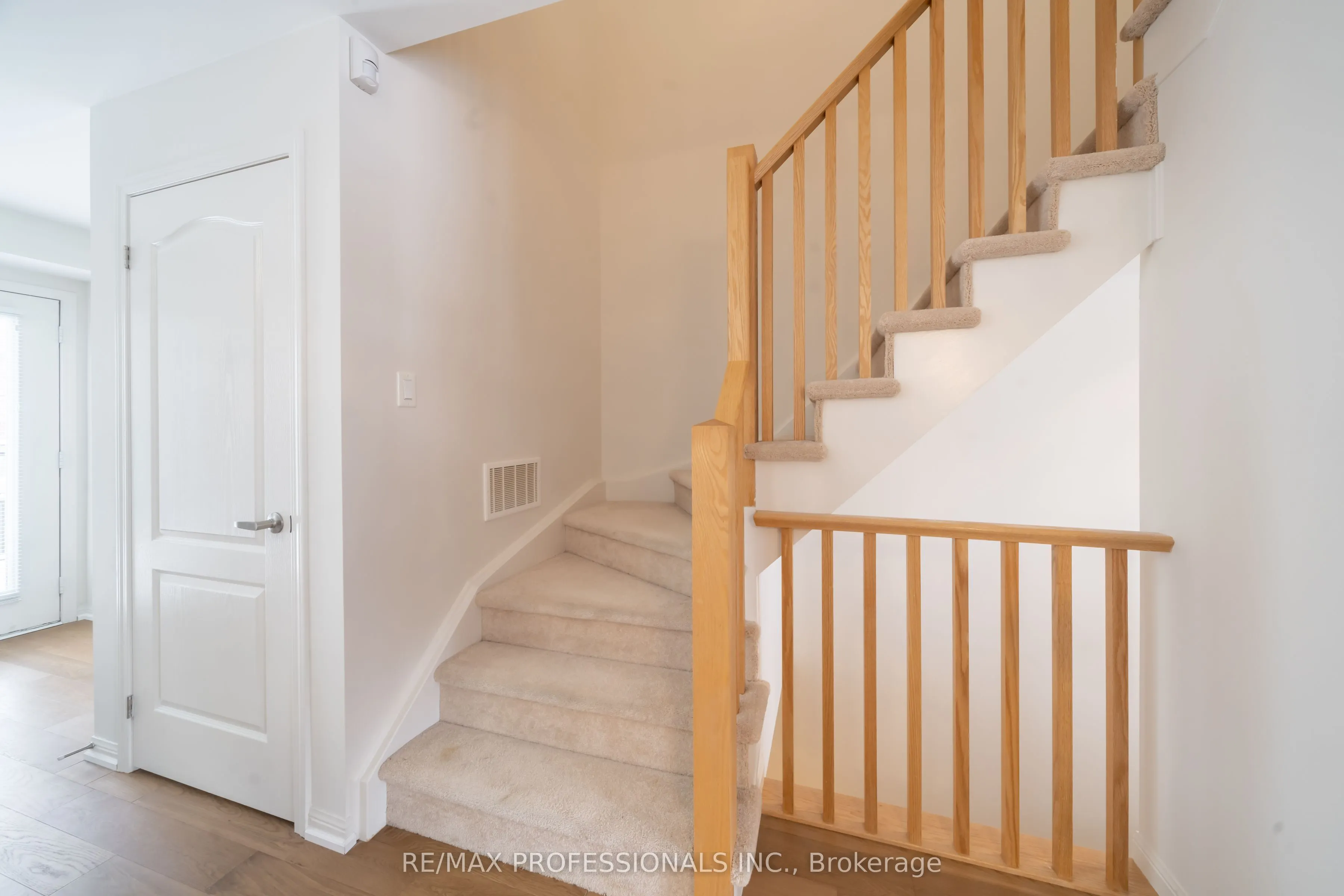 3135 Boxford Crescent, #7