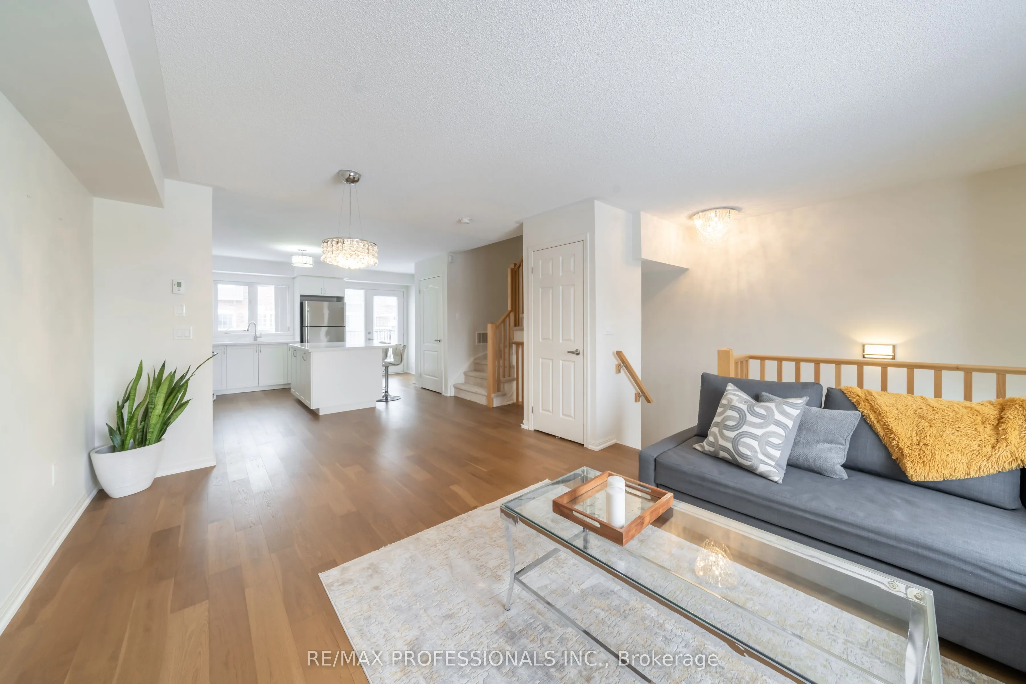 3135 Boxford Crescent, #7