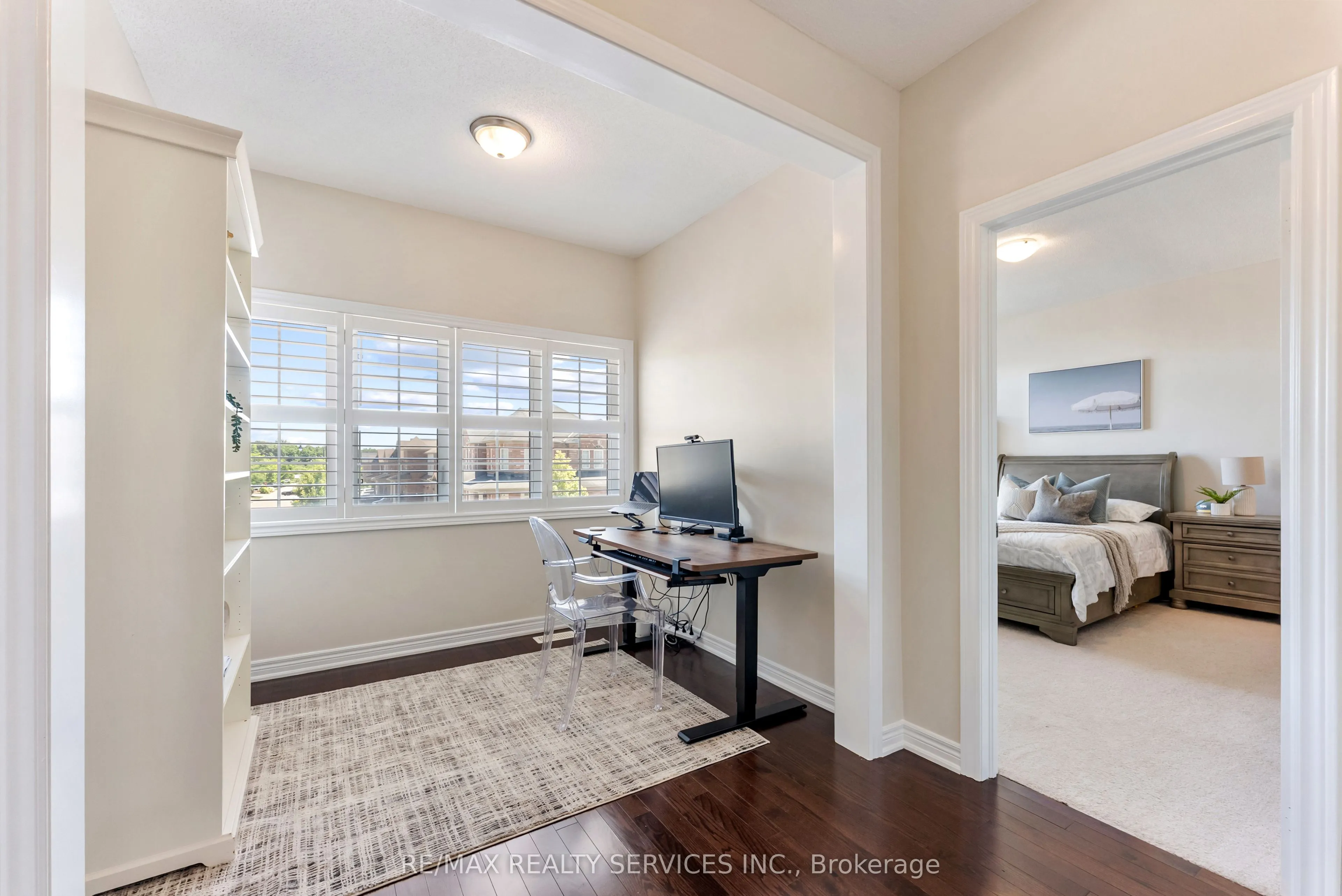 24 George Robinson Drive