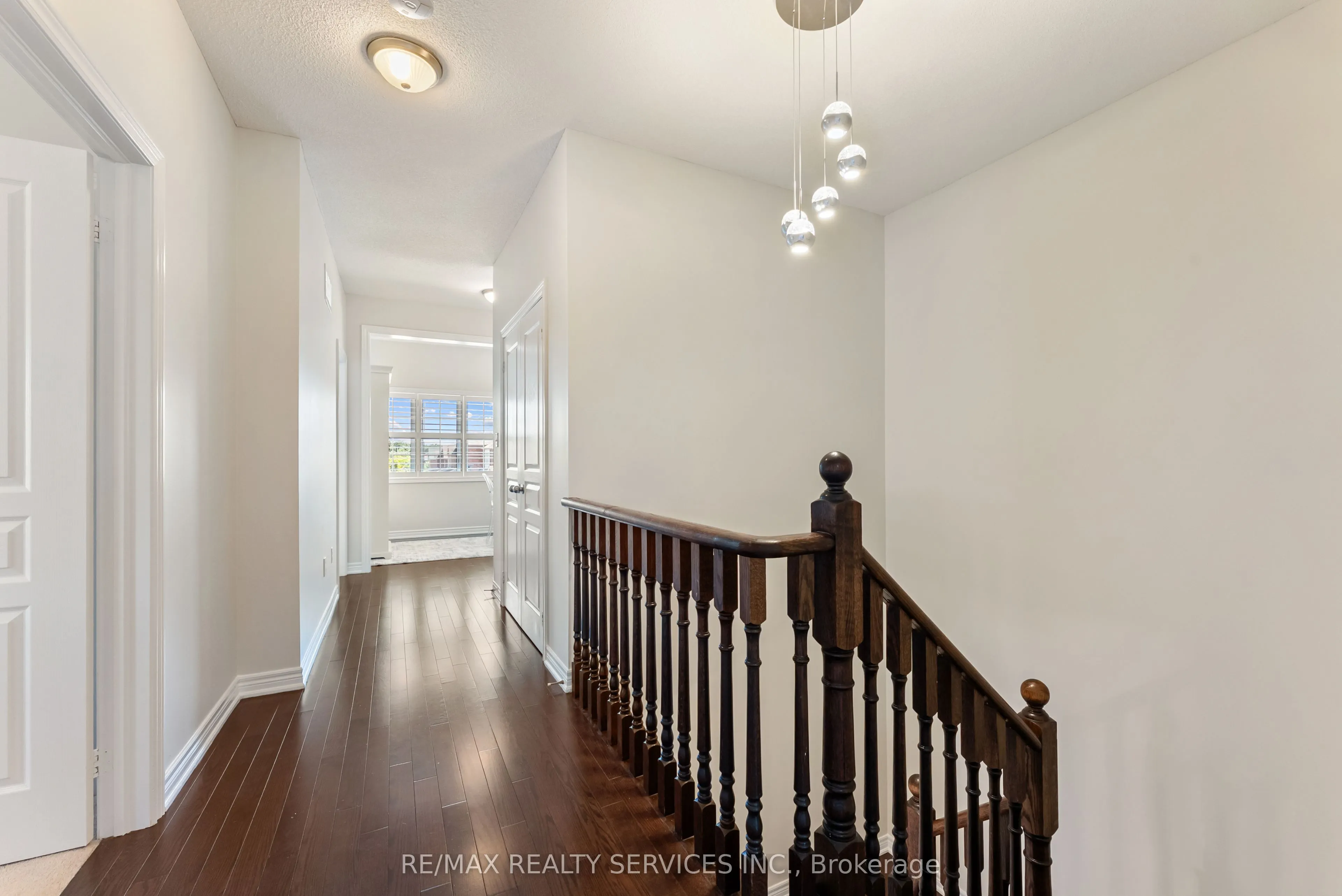 24 George Robinson Drive